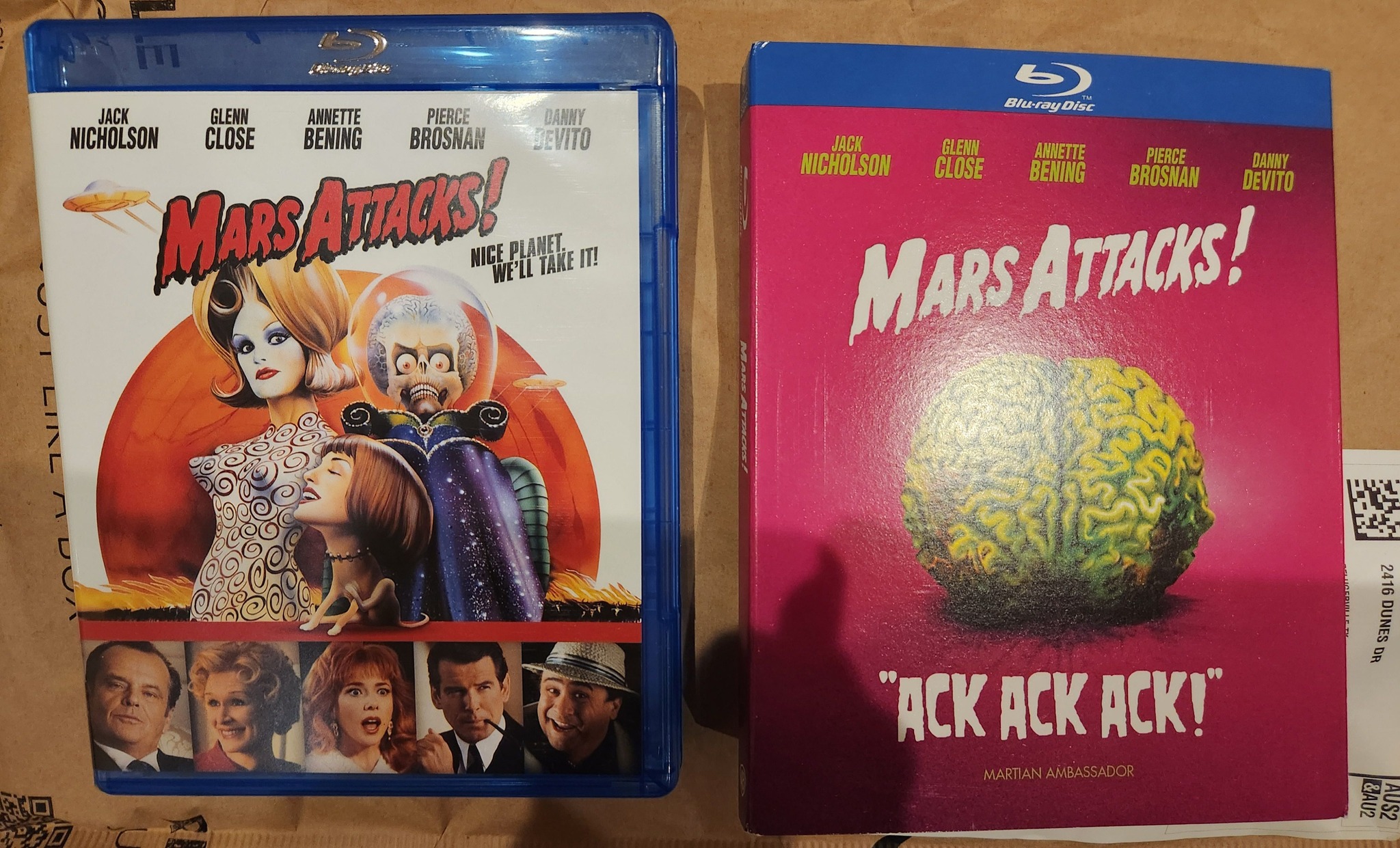 MARS Blu-rayセット Mars Attacks Blu-ray found at Walmart for $7.69