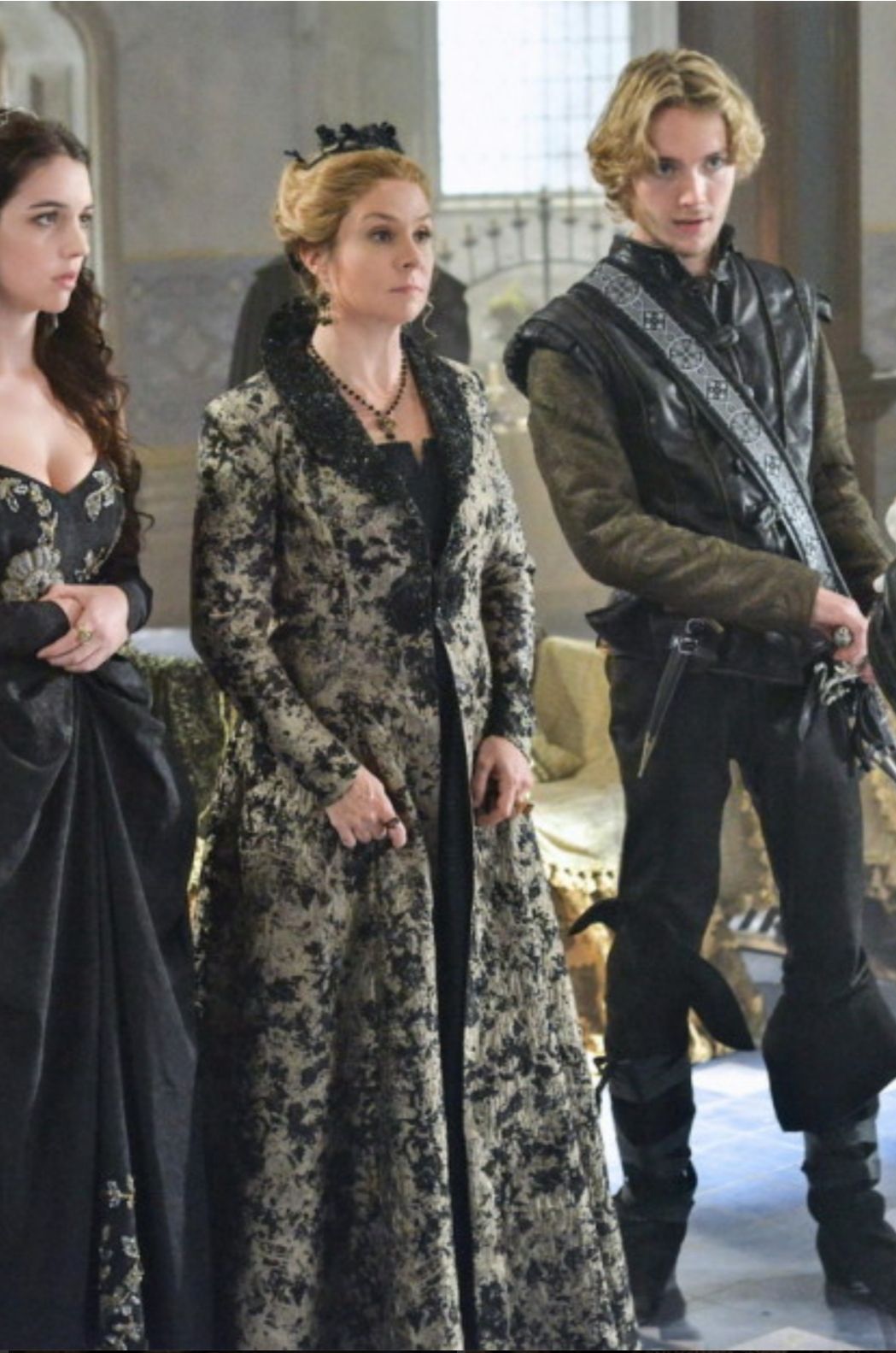 Anyone else realize Adult Tessa & Adult Jacob are both from the