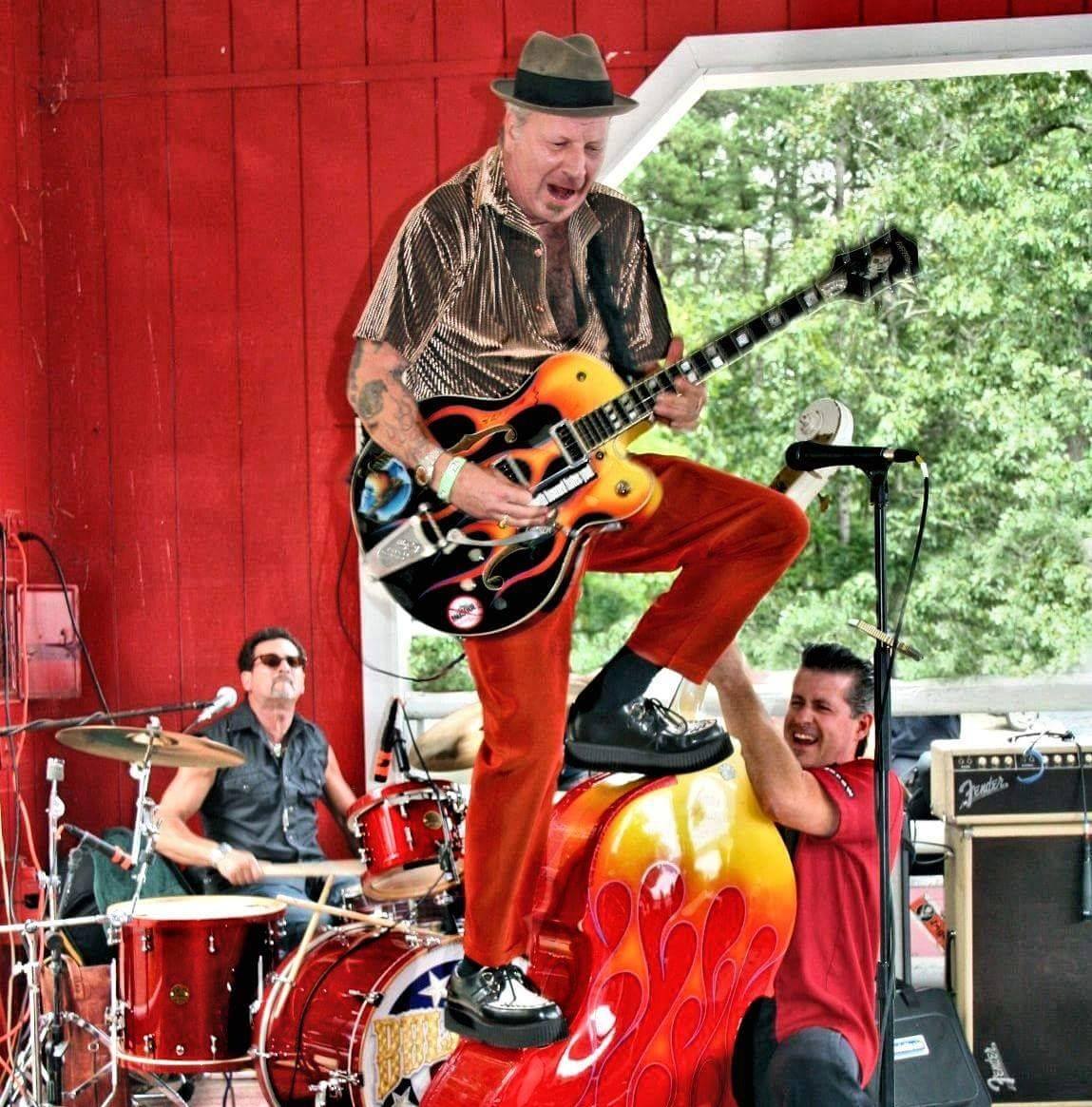 The Razorbacks - The one and only Mr. Kenny Duda!! | Facebook