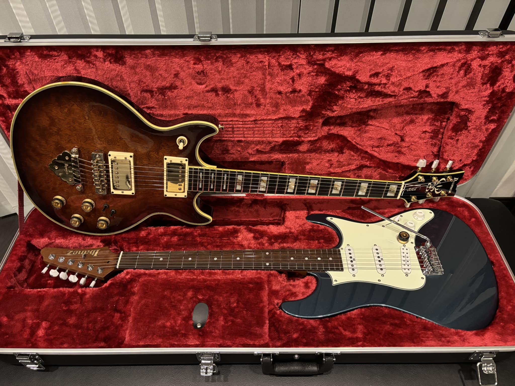 Ibanez AR305AV 1983 electric guitar still sounds great