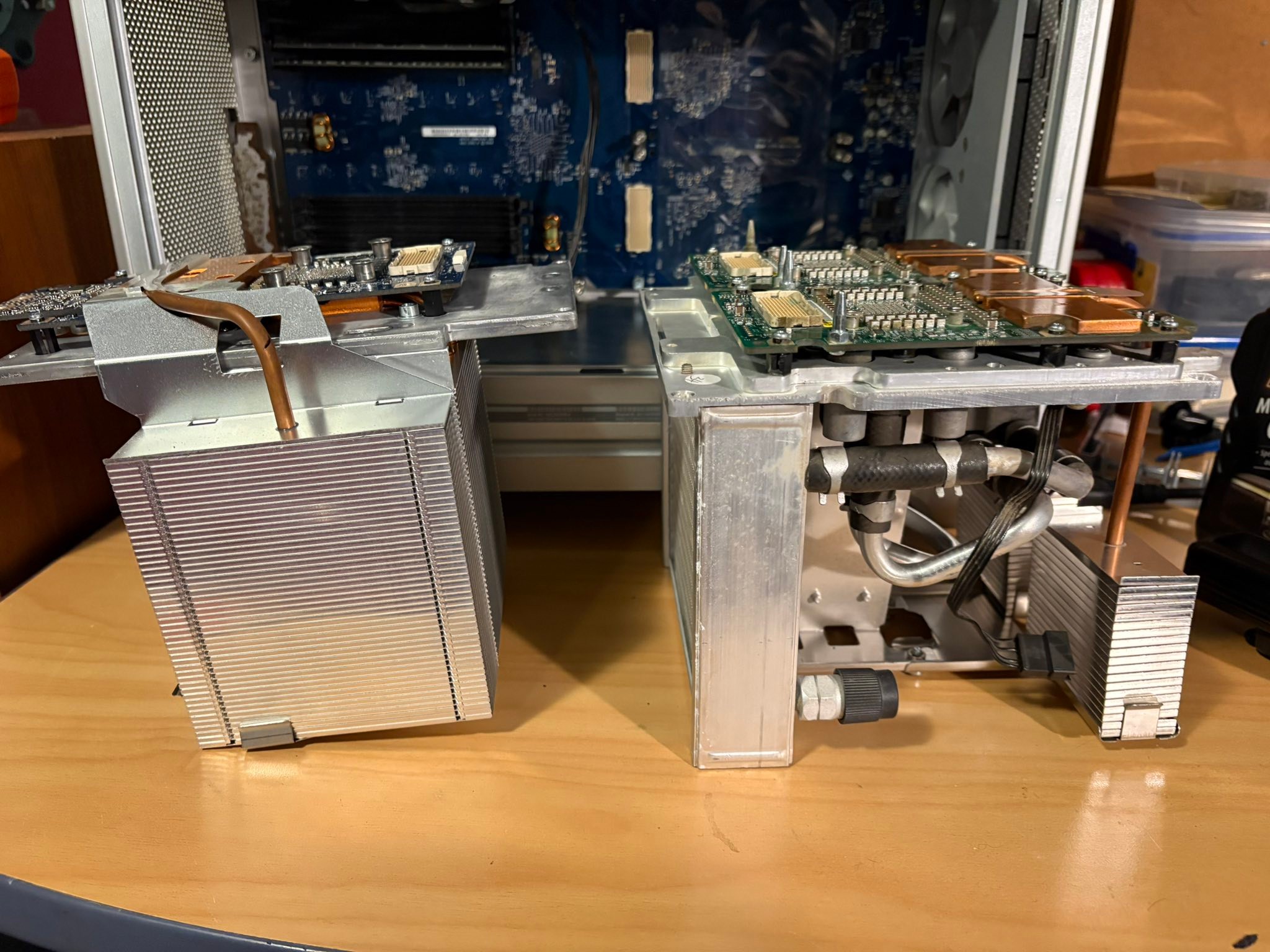Power Mac G5 CPUs with single and dual core configurations