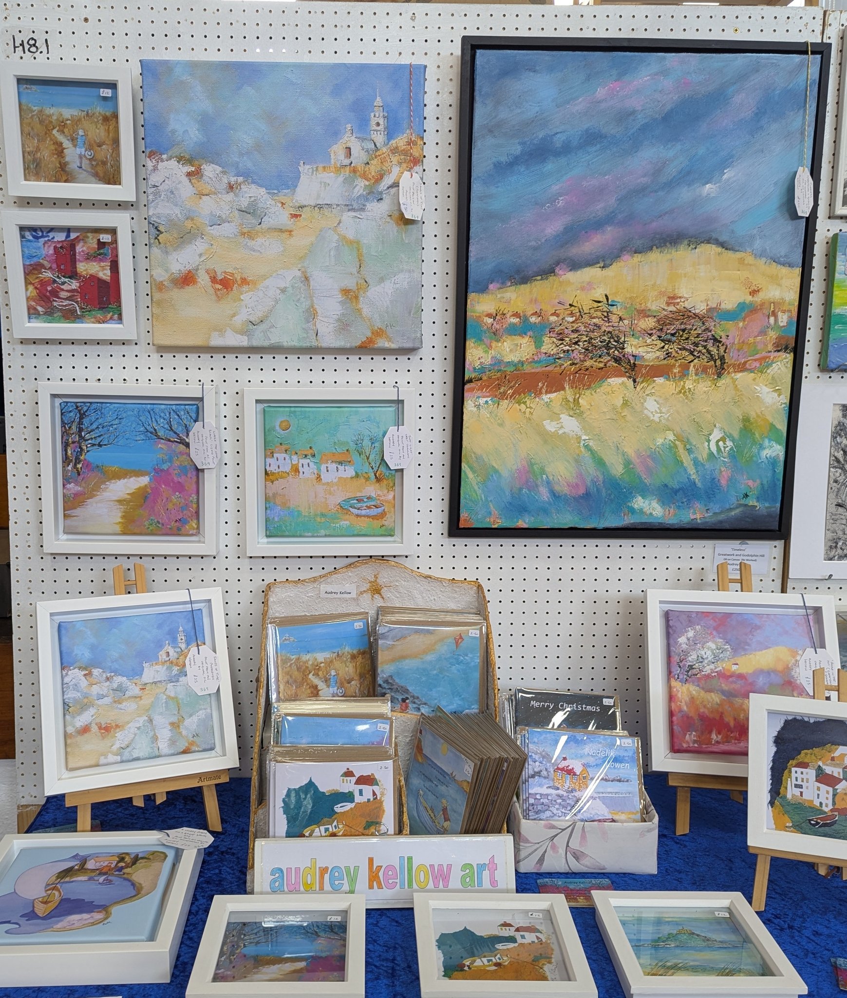 Audrey Kellow - All set up and ready with my prints/cards... | Facebook