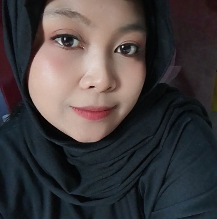 Karlinda Rukmana Dewi | Facebook