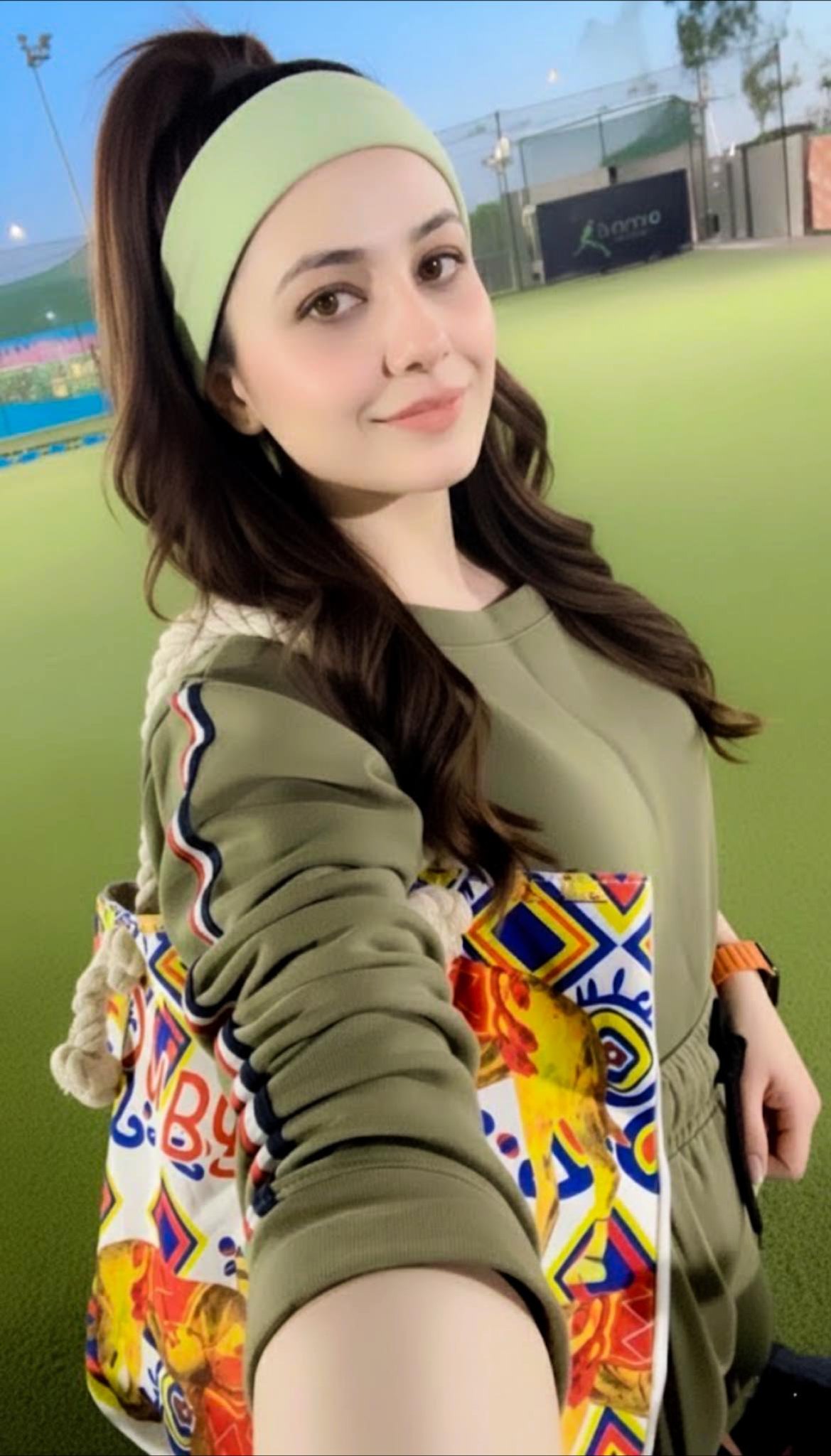 Nazia Ali - Nazia Ali added a new photo — at Arkadians Club.