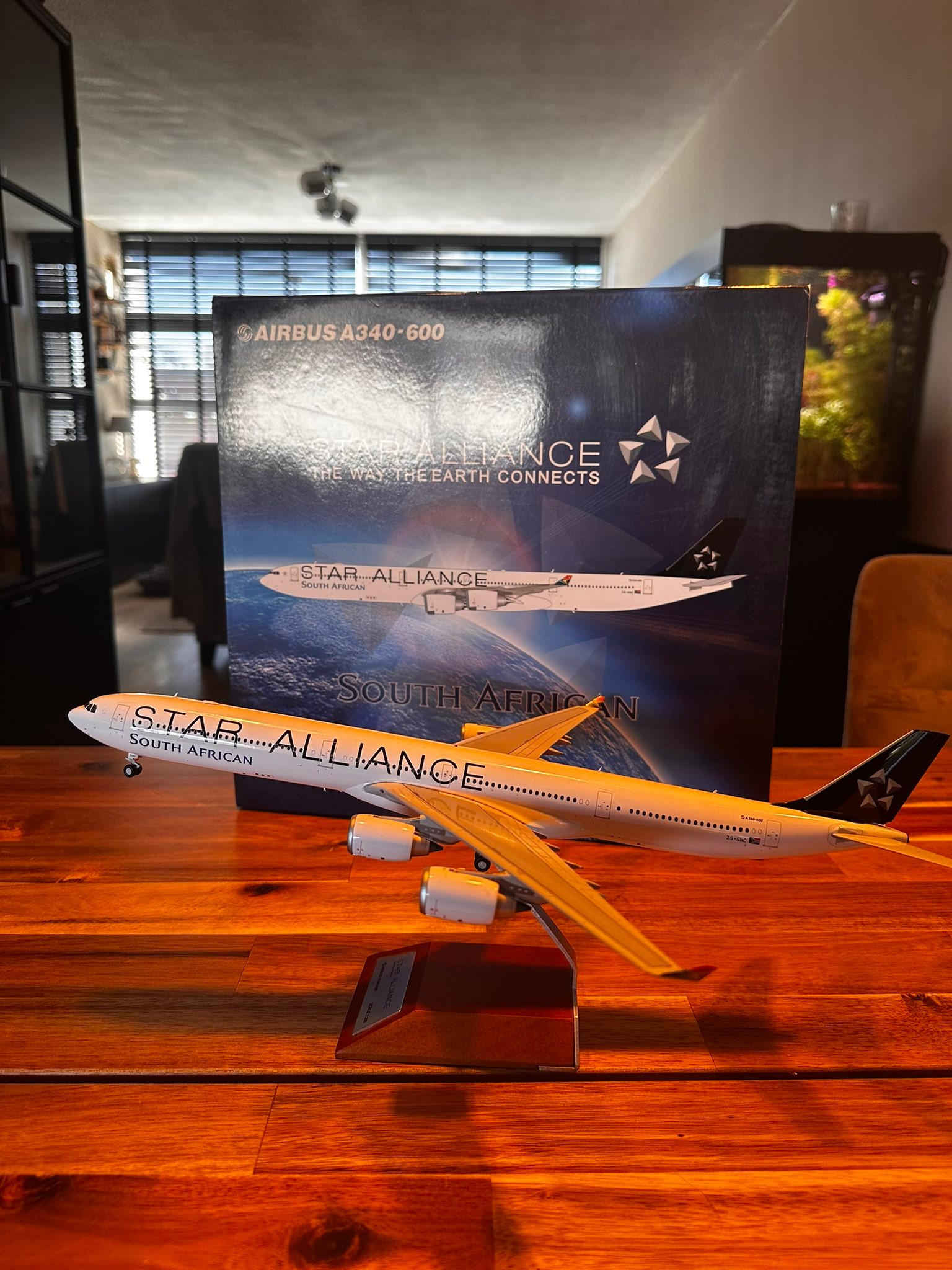 Aviation Elegance in 1:200 Scale ⚡ The Hogan Lufthansa Airbus