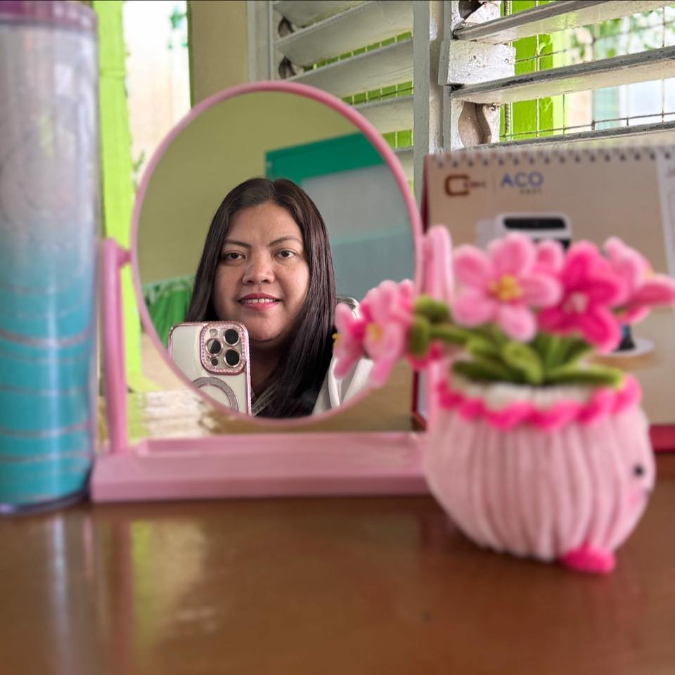 POV: You came back to your alma mater as a guest speaker ️ | Liza Grave ...