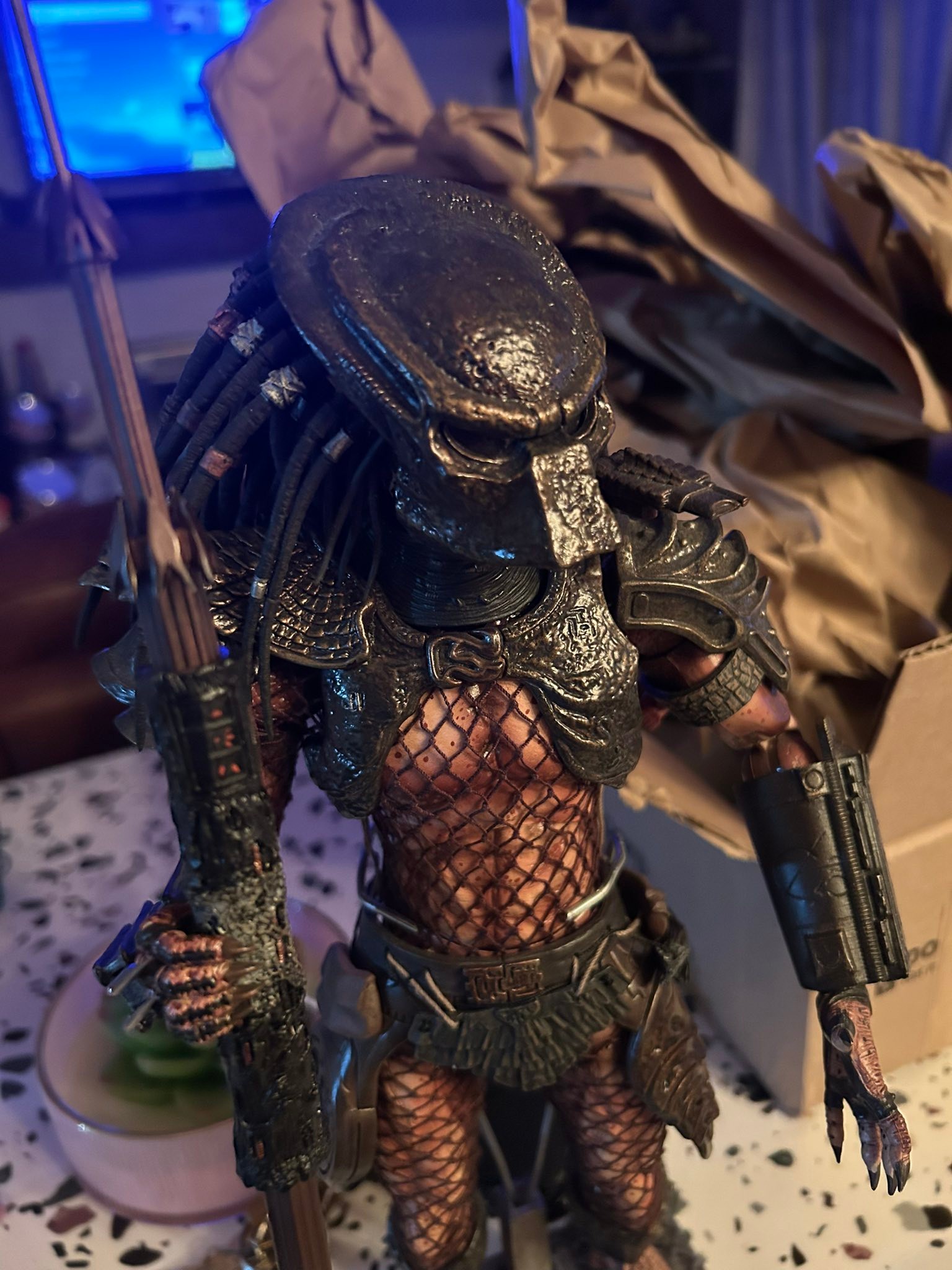 Hot Toys MMS45 Predator 2 (Battle Damaged Version)