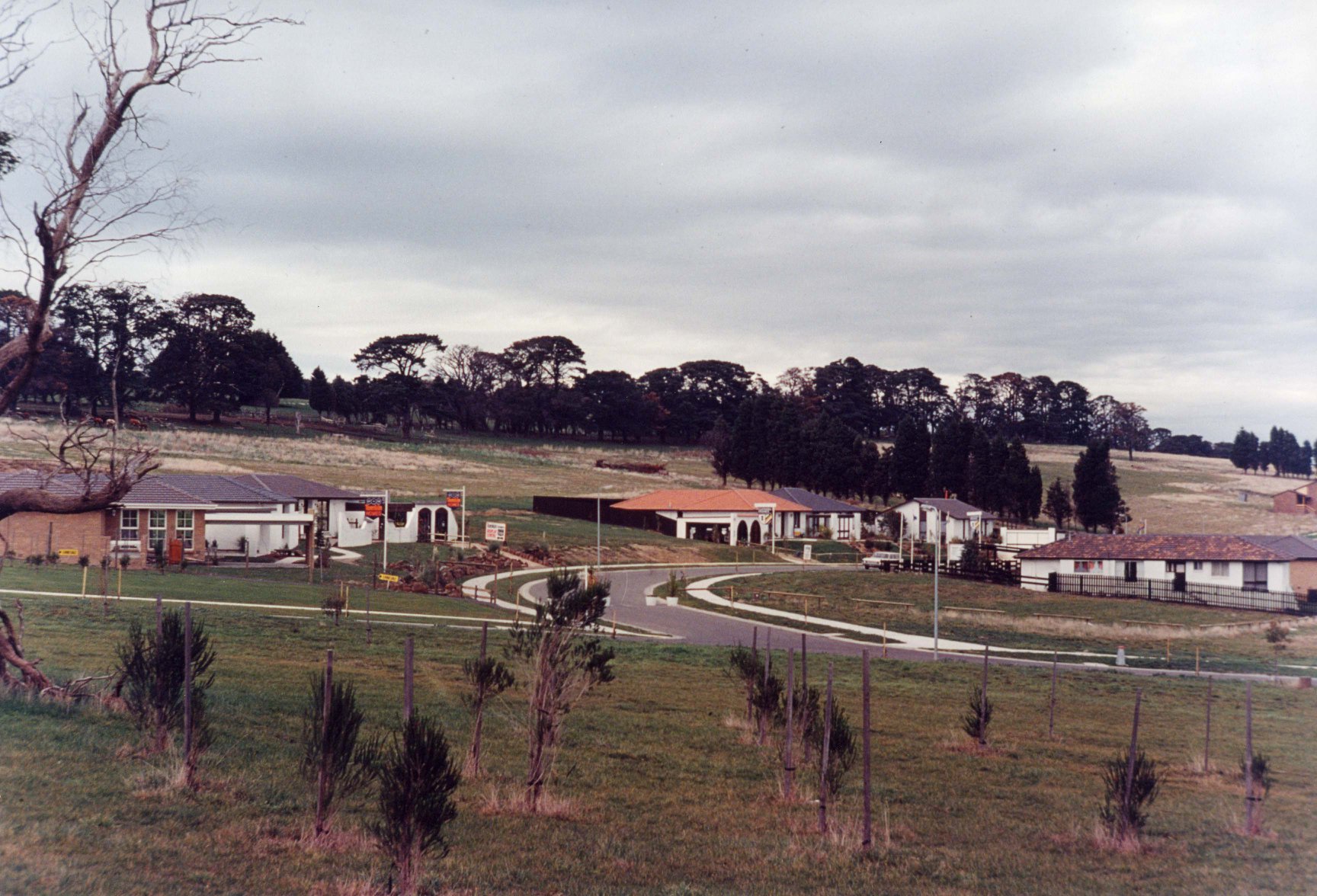 Casey - Endeavour Hills - mid 1970s. The first land sales in Endeavour ...