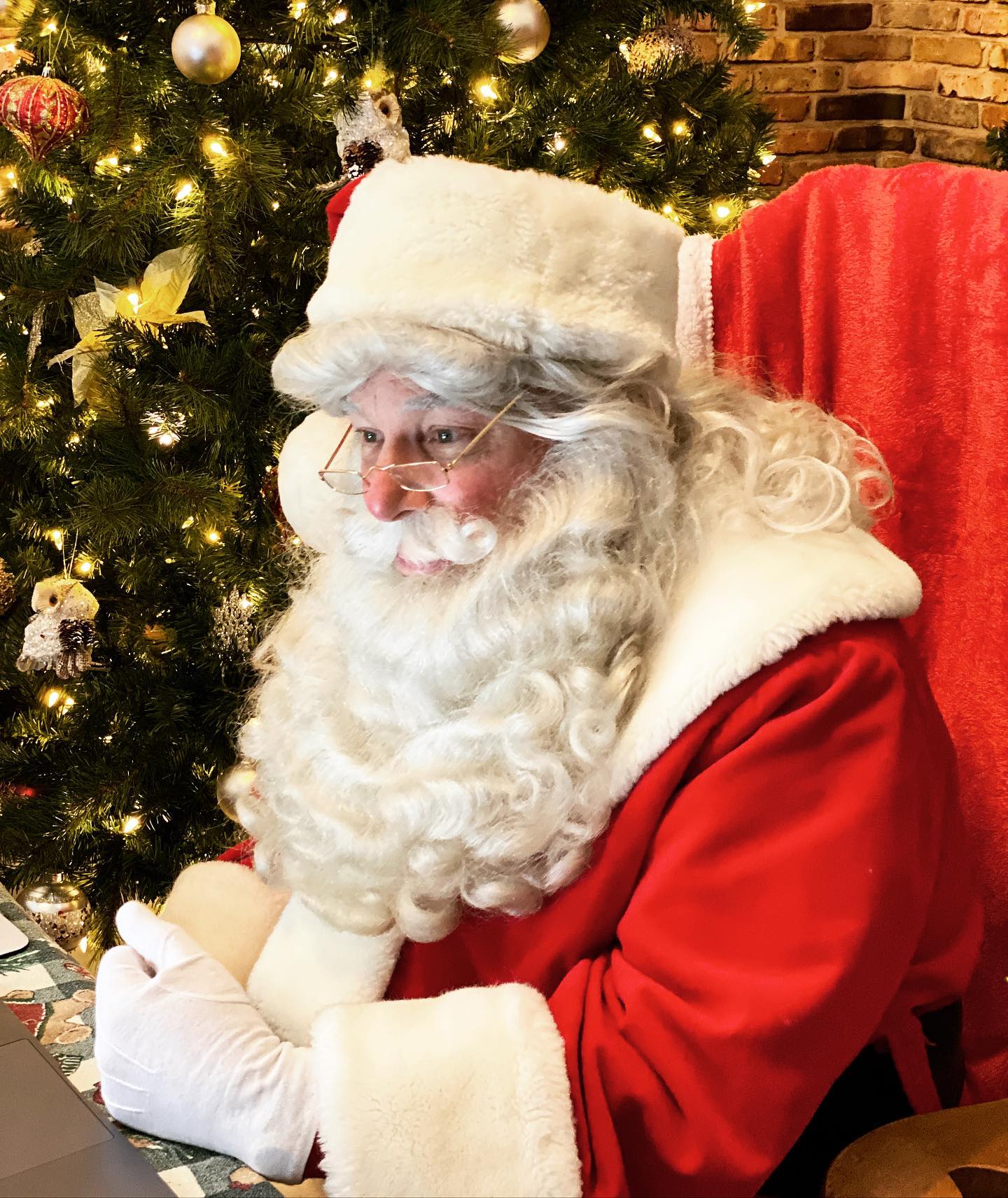 North Pole Central - ZOOM CALLS START TOMORROW! 💻🎅🏼 Santa is so excited ...