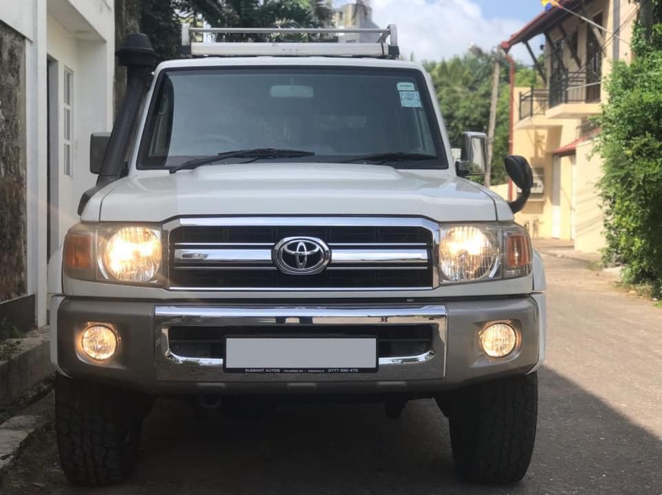 CAR WORLD - TOYOTA LAND CRUISER LJ79 2012 D•I•G MODEL... | Facebook