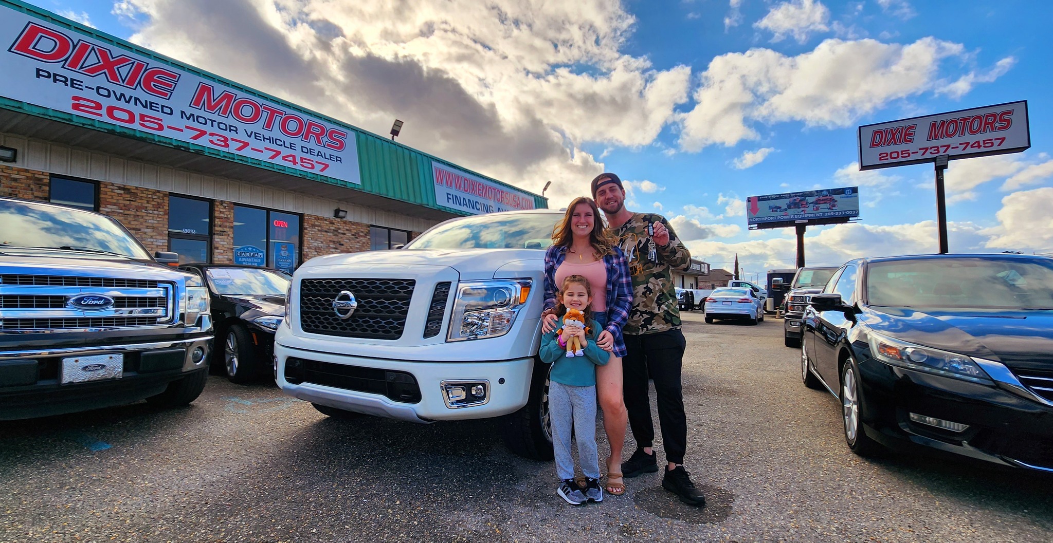 Dixie Motors - Home