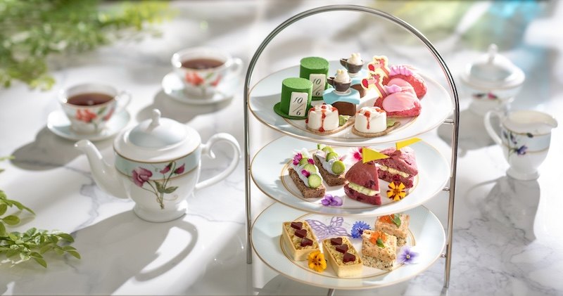 It's time for tea with your favorite friends from the Hundred Acre