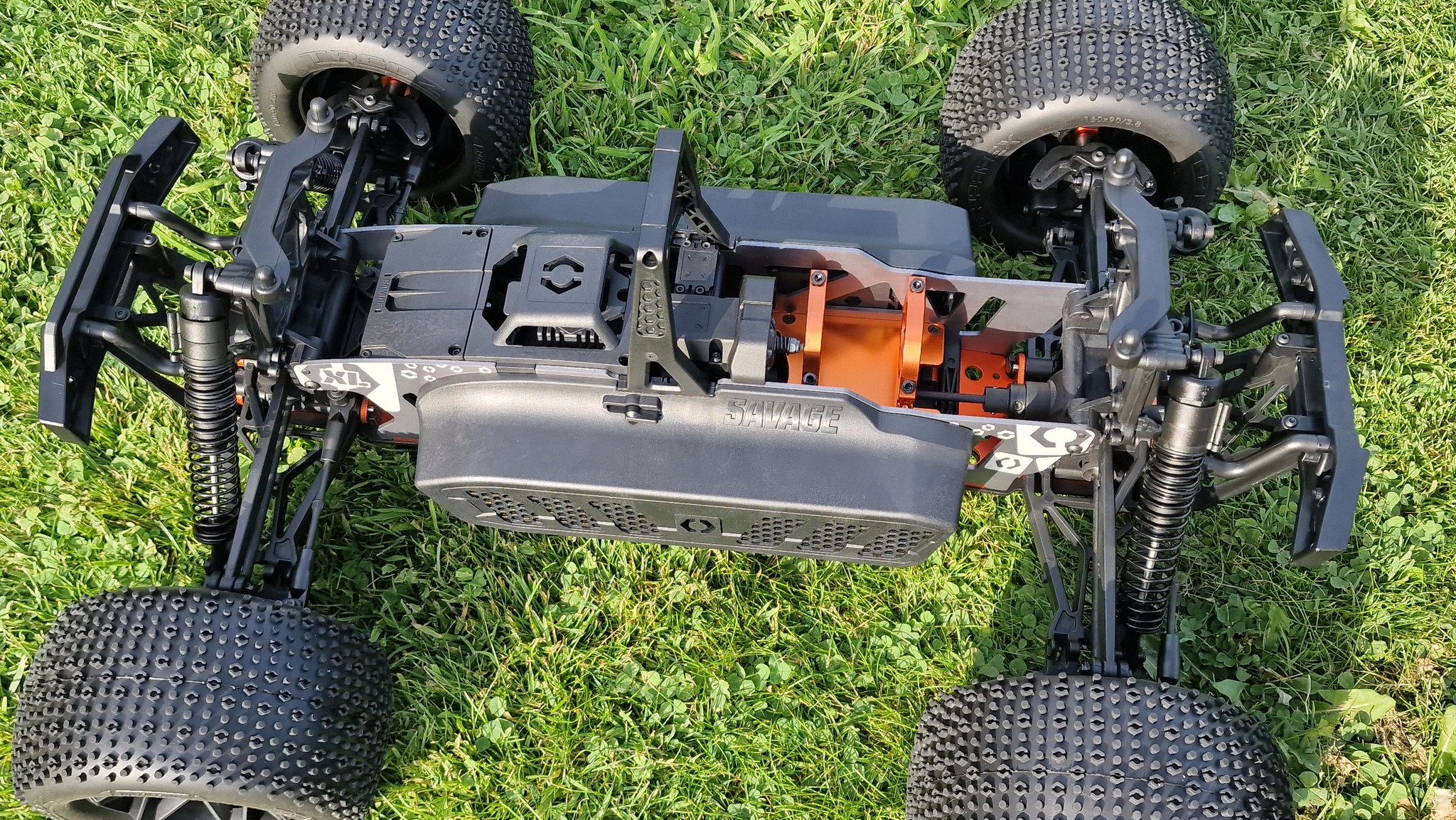 This 'naked' Savage XL Flux wants to know what motor you've got