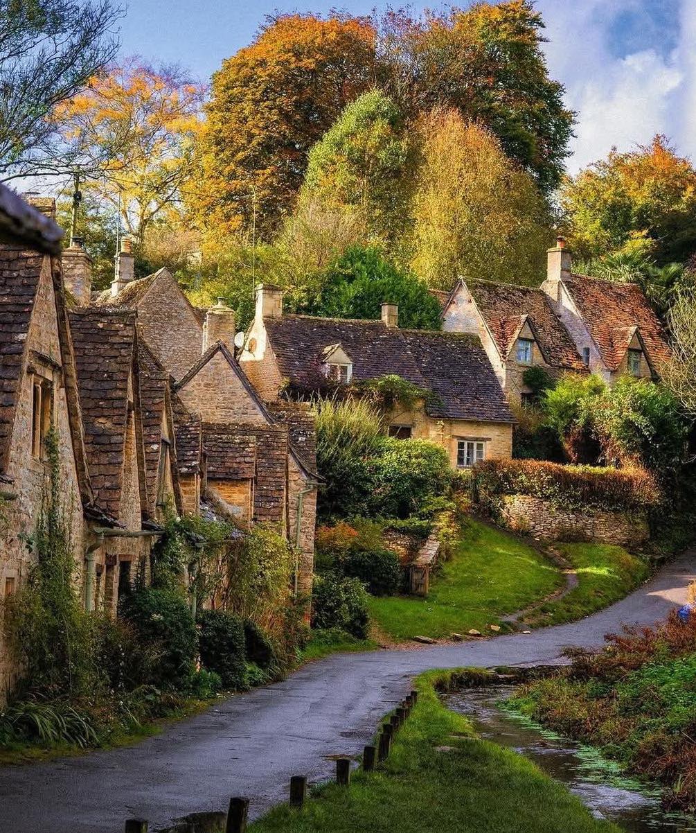 Maquette Aedes Bibury Arlington Row – Reproduction En Céramique, échelle HO, Matériaux Réalistes, Kit Complet