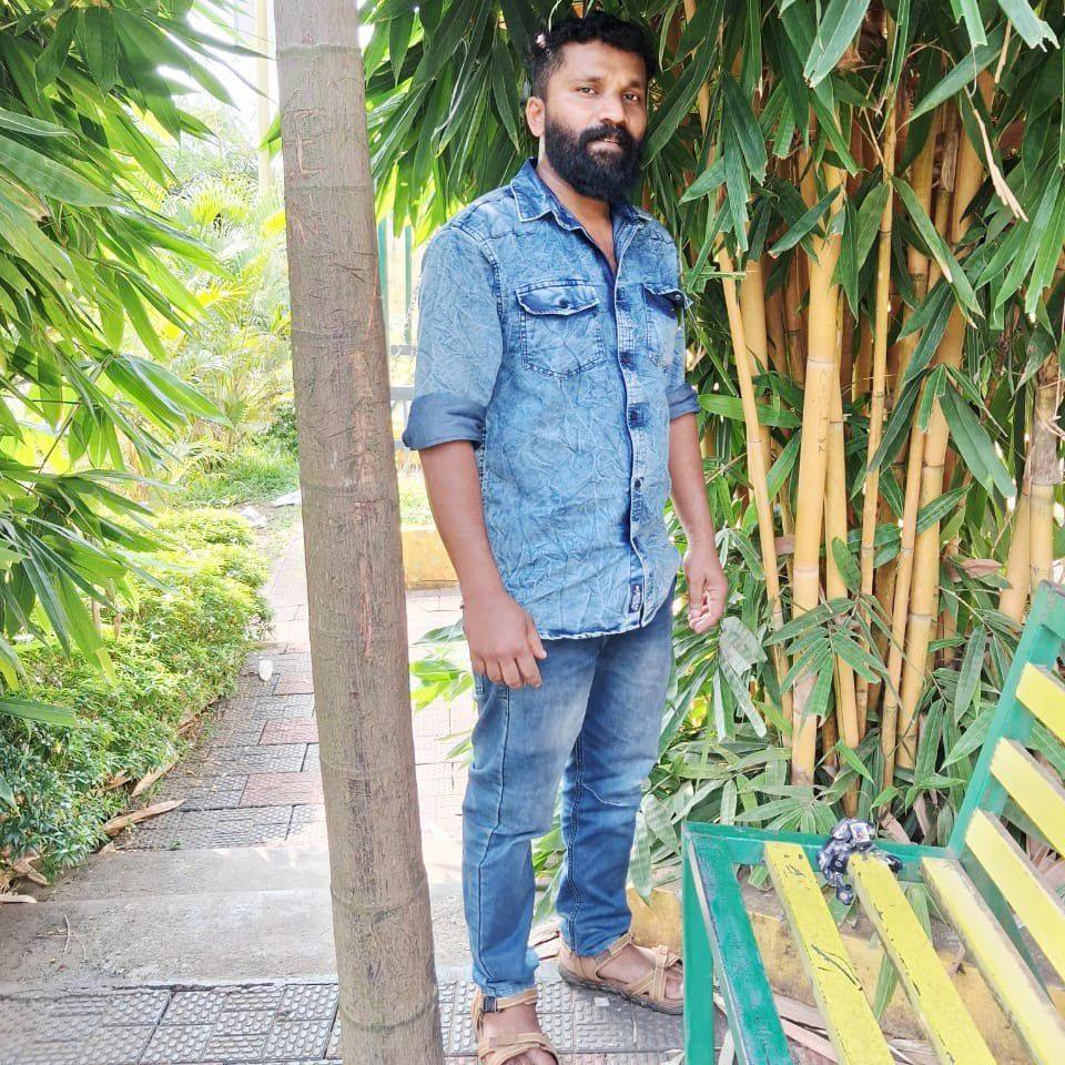 Achari Maneesh