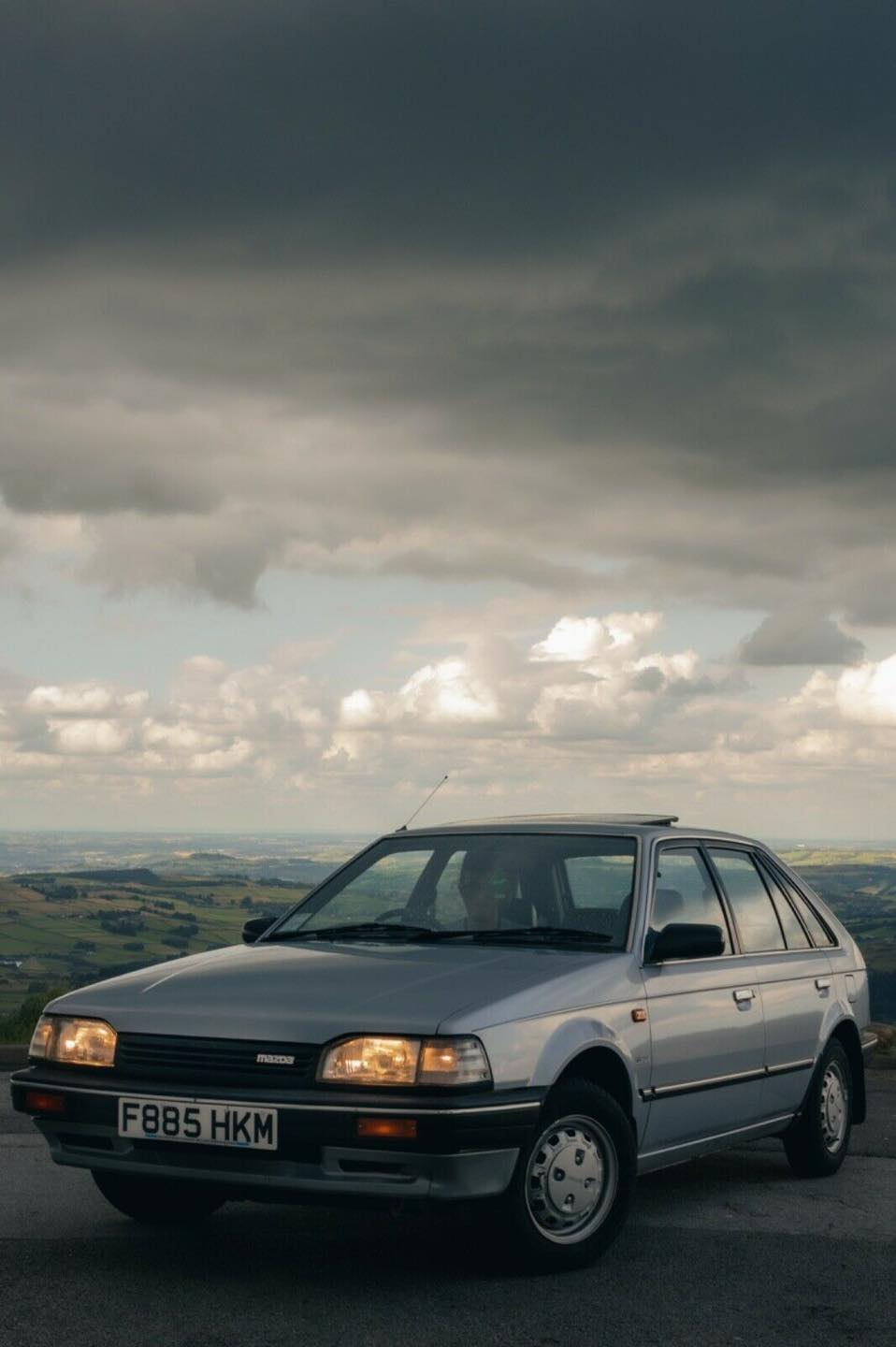 1989 Mazda 626 GLX ad from Auto Zeitung