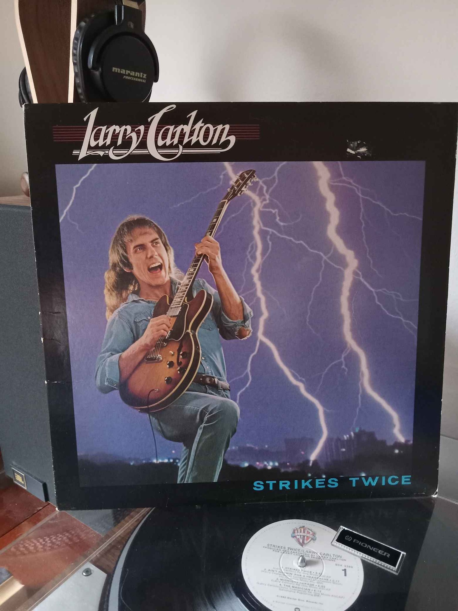 LARRY CARLTON STRIKES TWICE RELEASE DATE 1980