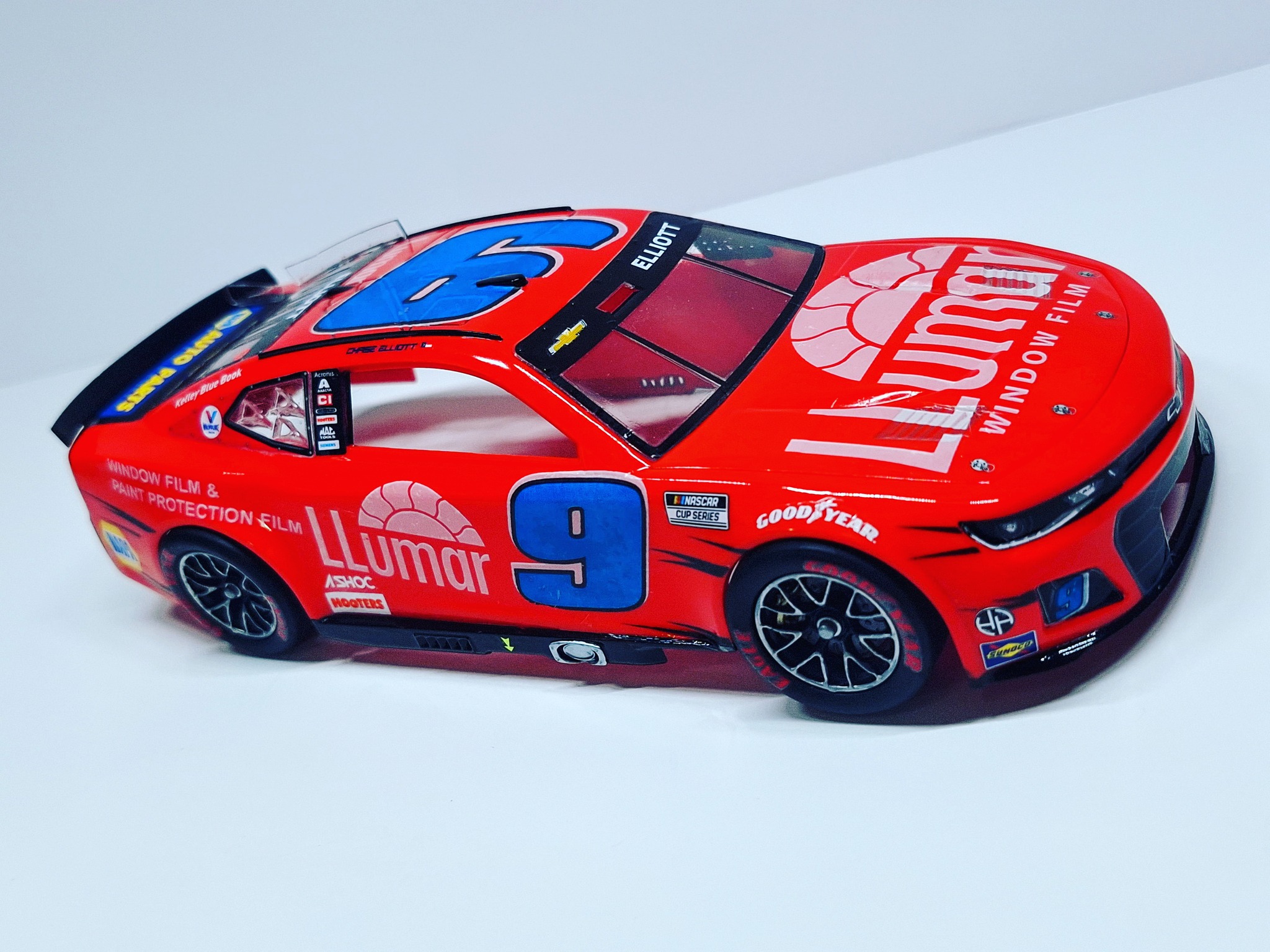 PREORDINE 2025 – Modellino Lionel 1:64 Chase Elliott Coca Cola Camaro – Pressofuso NASCAR - Foto 5