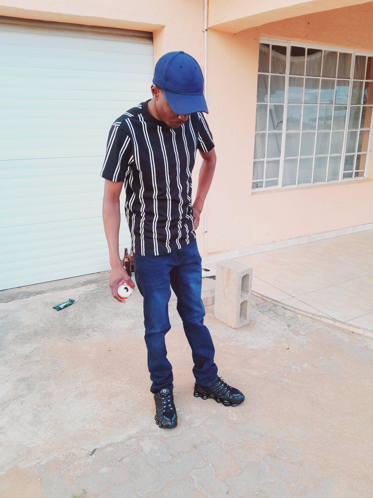 Man Dazero Yong - Go testiwa HIV door to door mo Manyana,... | Facebook