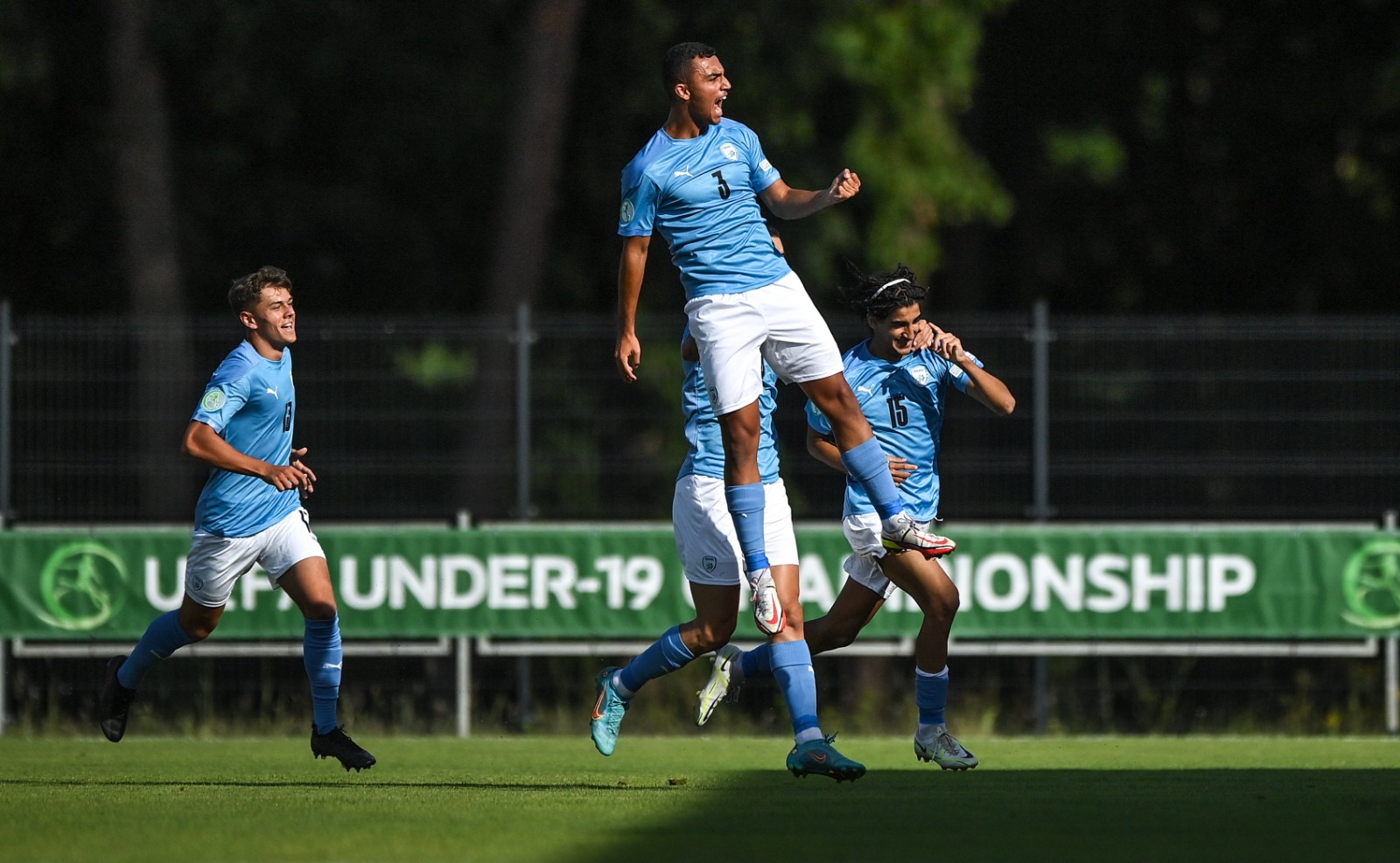 כאן - אל אל ישראל ⚽ אחרי הרביעייה לרשת של אוסטריה, נבחרת...