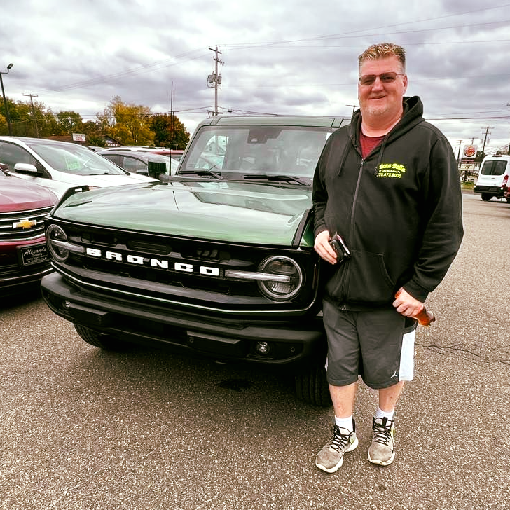 Here we have Patrick with his 2022 Ford... - Ken Pollock Ford