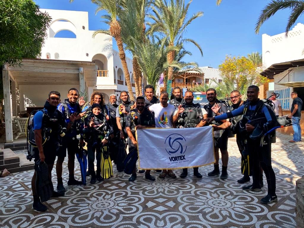 Vortex Robotics - Celebrating with Egyptian Diver Saddam...