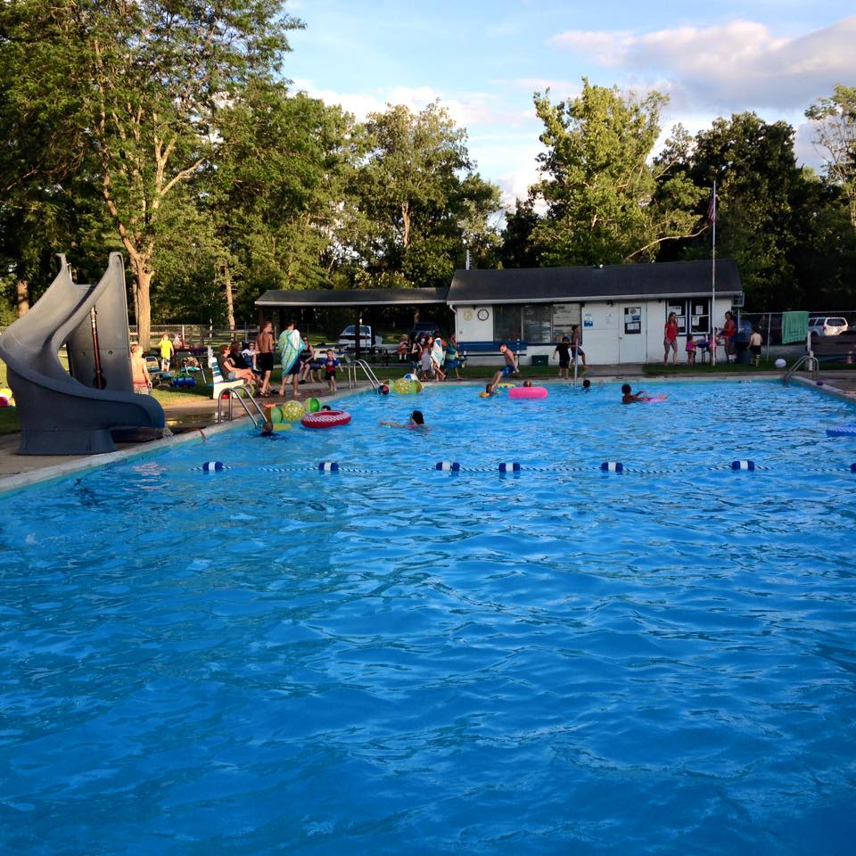 Hickory Park Pool | Gilbertsville PA