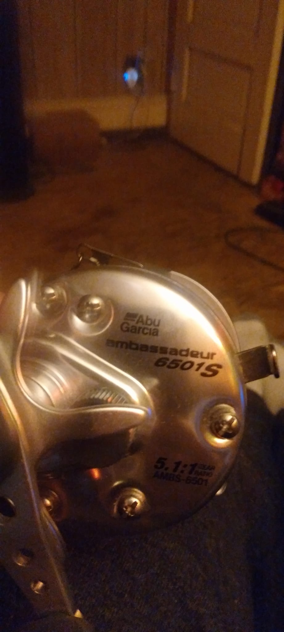 abu garcia ambassadeur 6501s AMBS-6501 S Round BaitCast Reel The Ambassadeur S gets the job done day after day with 2 stainless steel ball bearings that provide smooth operation Abu Garcia Ambassadeur 6501C Factory