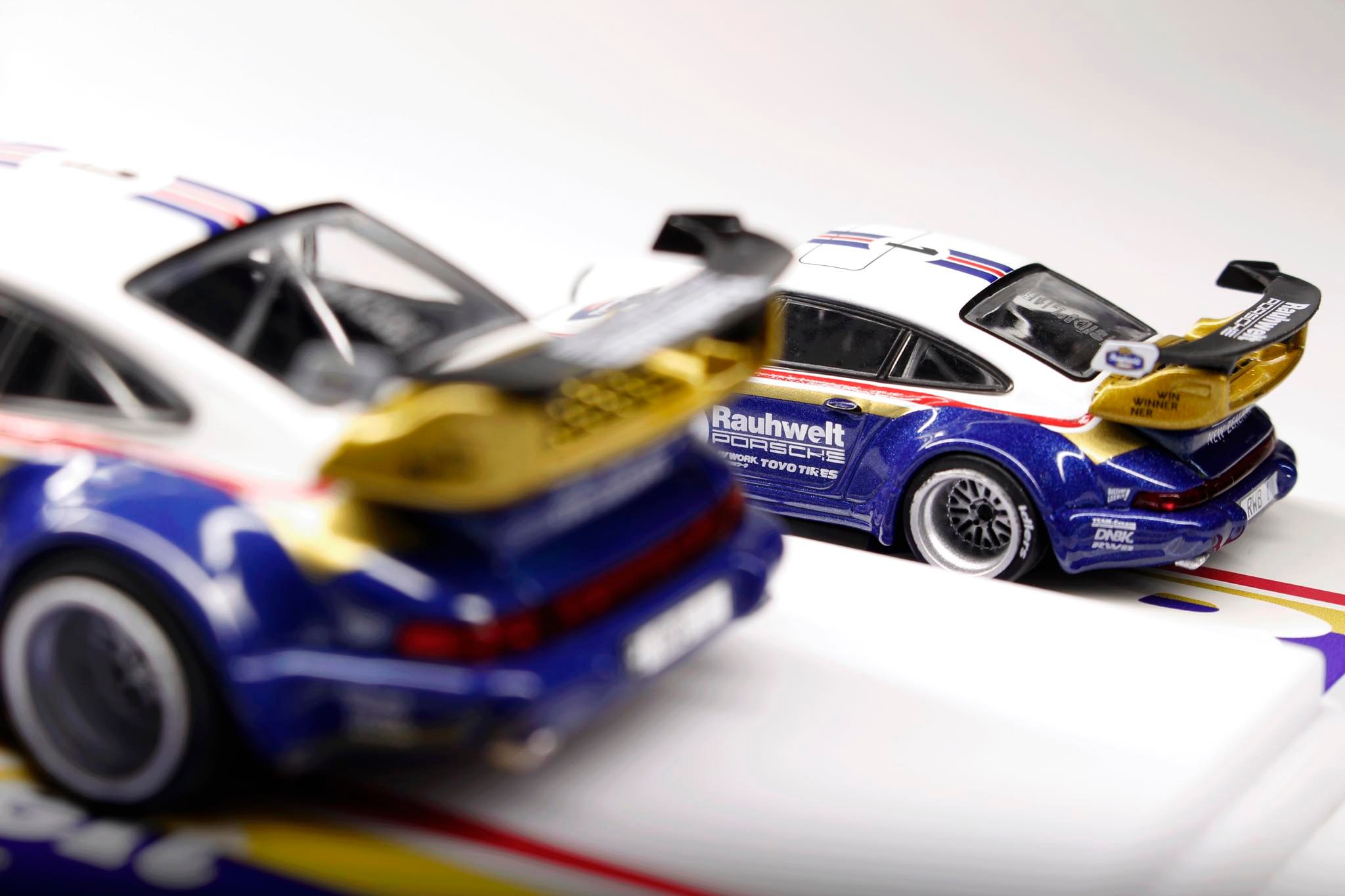 Porsche 964 RWB Jon Sibal by Tarmac Works