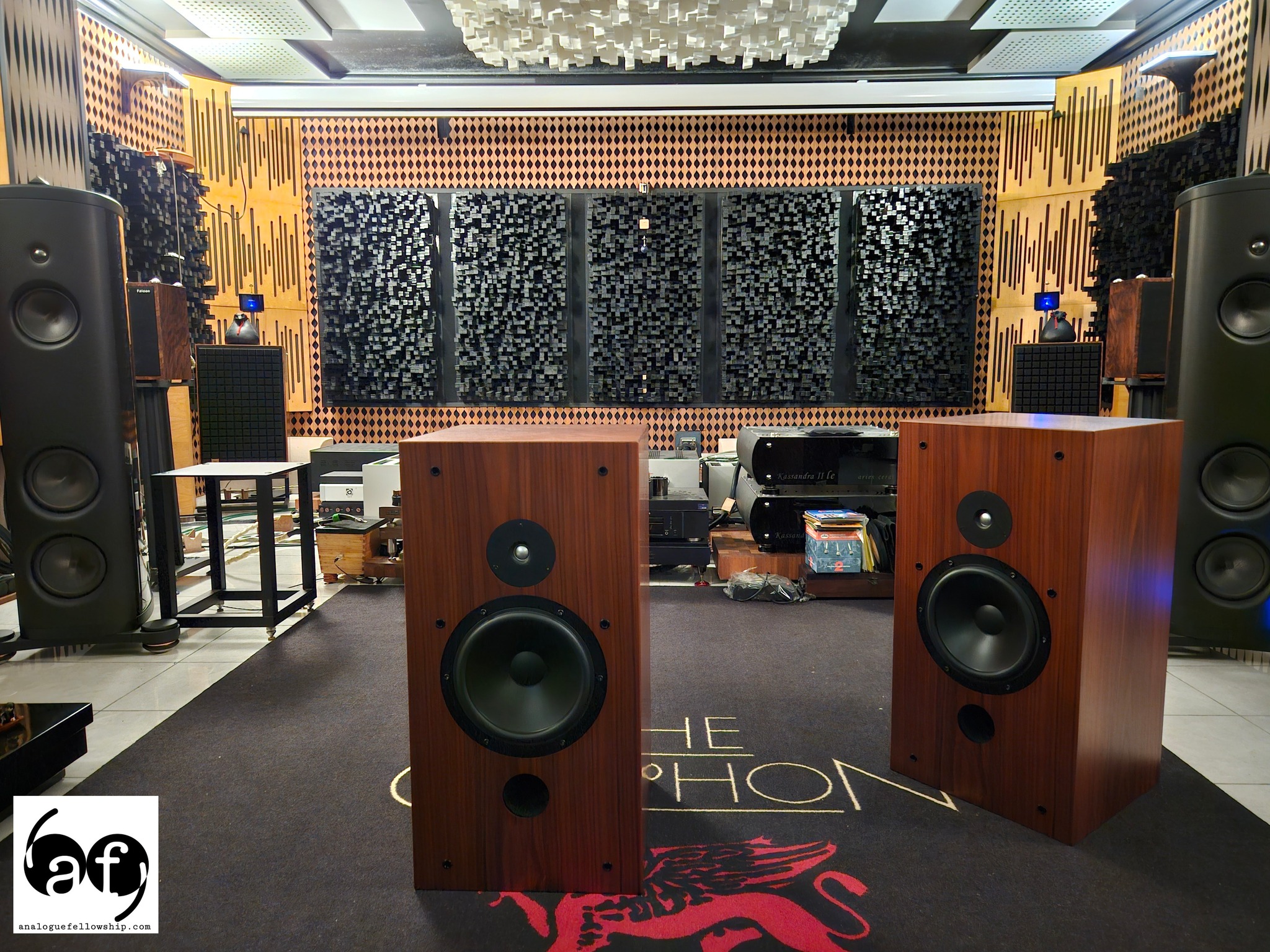 ＷＡ　HI -CAPACITY．45 The KEF Blade One Meta in Malaysia! This isn't just a speaker