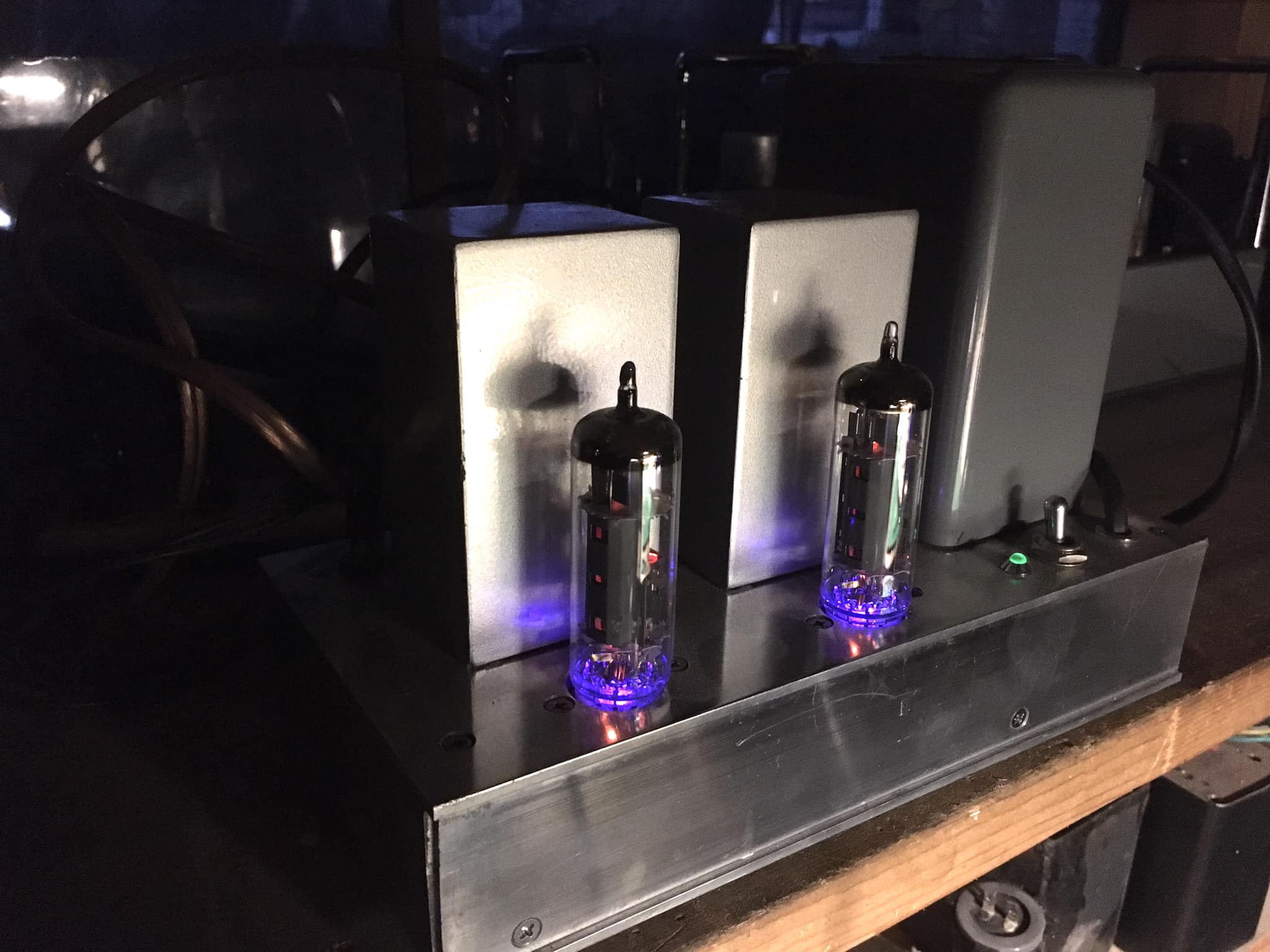 Tube Électronique Vintage PCL86 Mazda NOS - Pour Ampli Ou Radio TSF, Occasion Testé