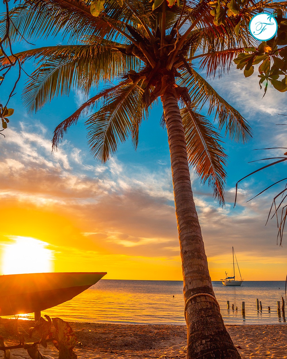 Fosters West Bay Resort | Roatán