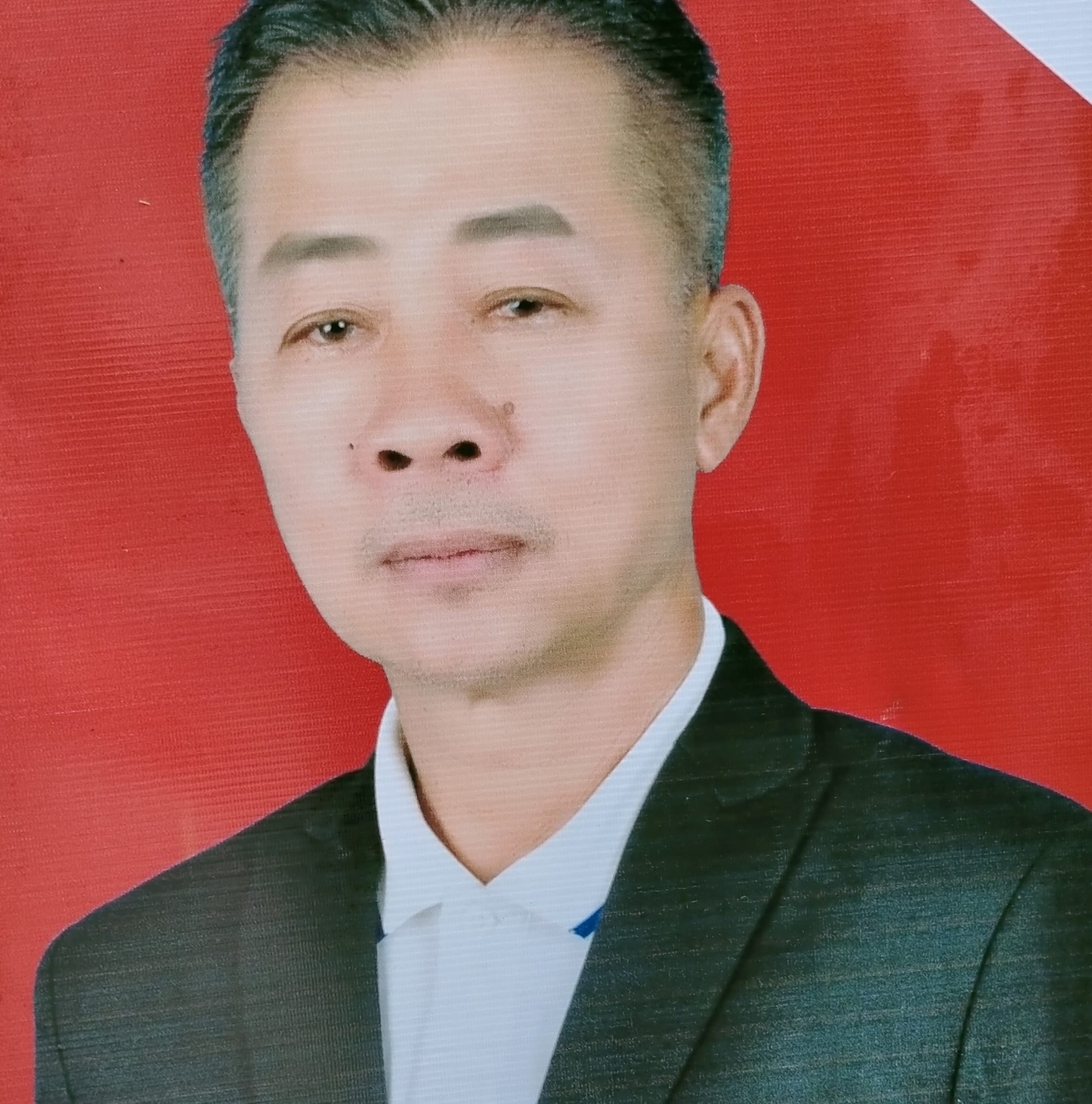 พ.อ.มานพ ชมชู