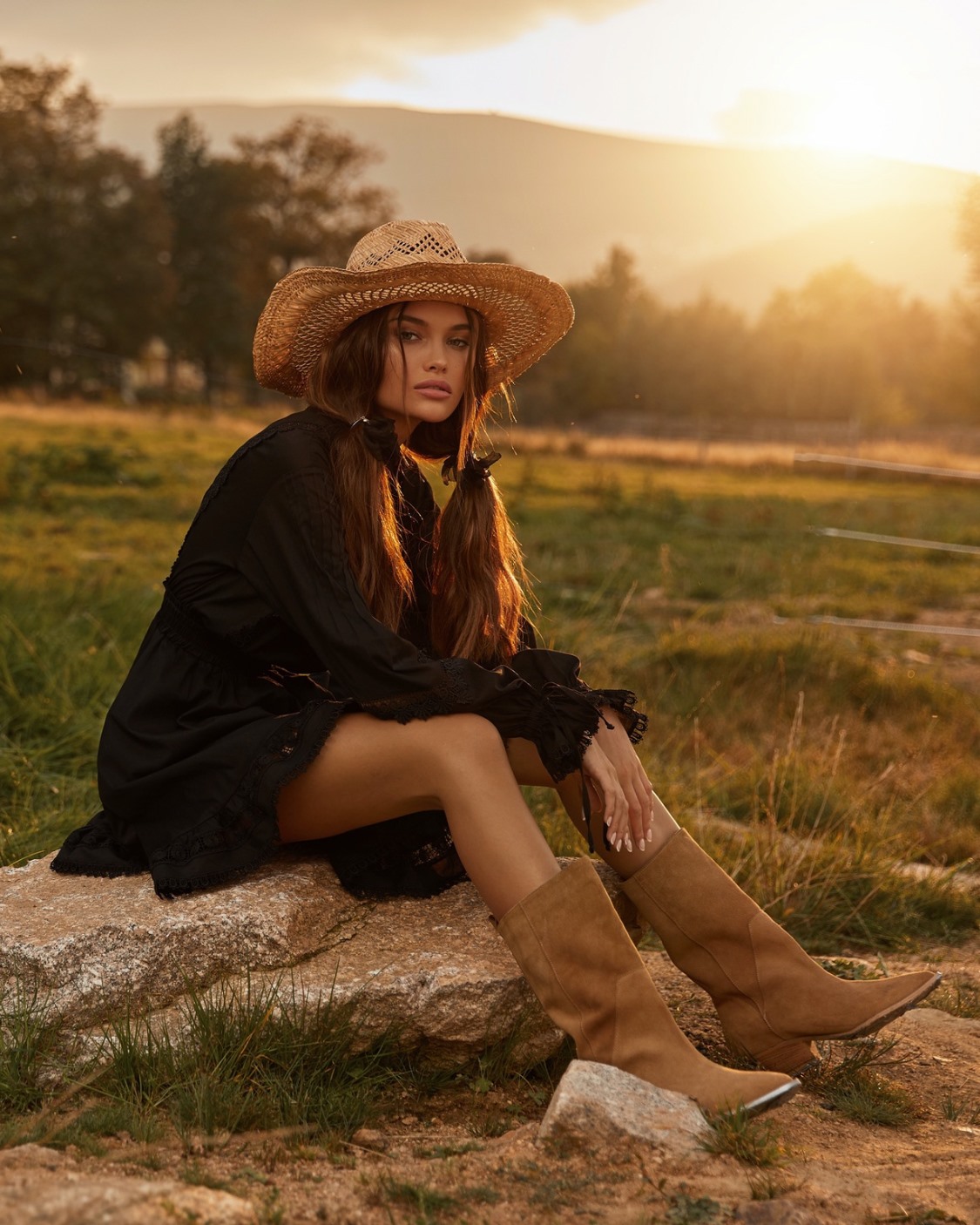 A black dress, hat and boots are a recipe for the perfect autumn outfit 🍁❤️ How do you like this combination with the VIRGINIA dress in the main role? https://loudresses.com/en/products/virginia-a-black-boho-style-dress -with-a-stand-up-collar-676.html