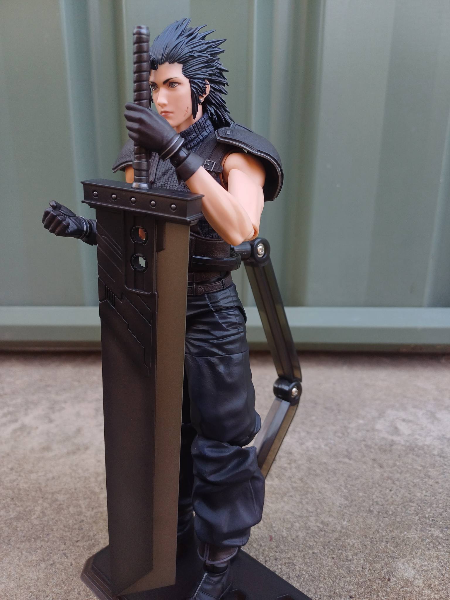 Play Arts Kai Zack figure from Auckland, a Crisis Core fan s favourite