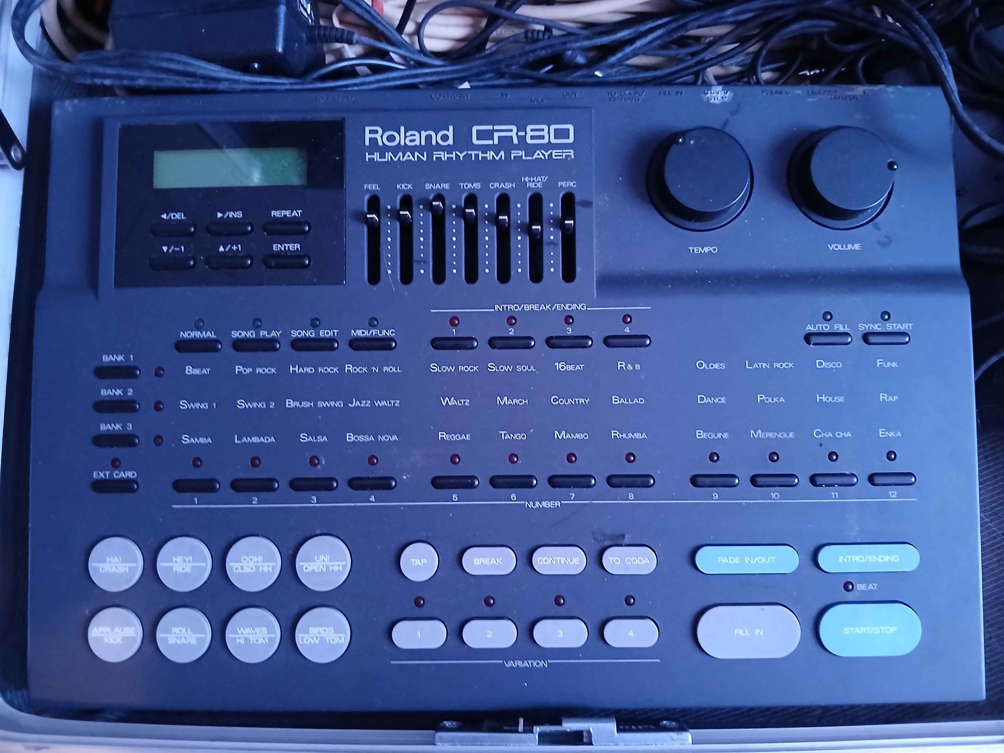 Vintage Roland CR80 Human Rhythm Player Drum Machine. Complete 