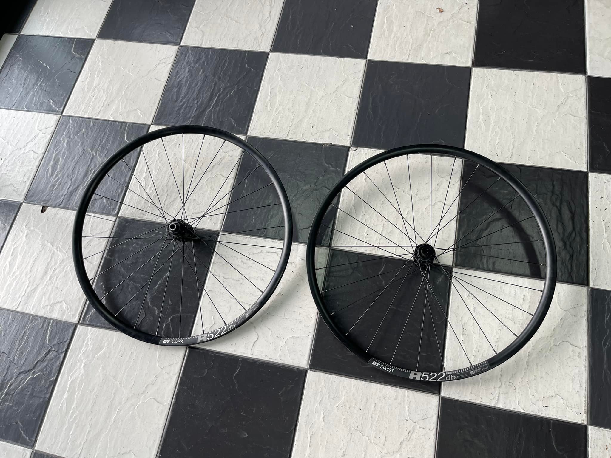 ขาย ชุดล้อจักรยานดิสเบรค DT-Swiss R522 ดุม Eight โม่ Shimano/Sram 11 ...