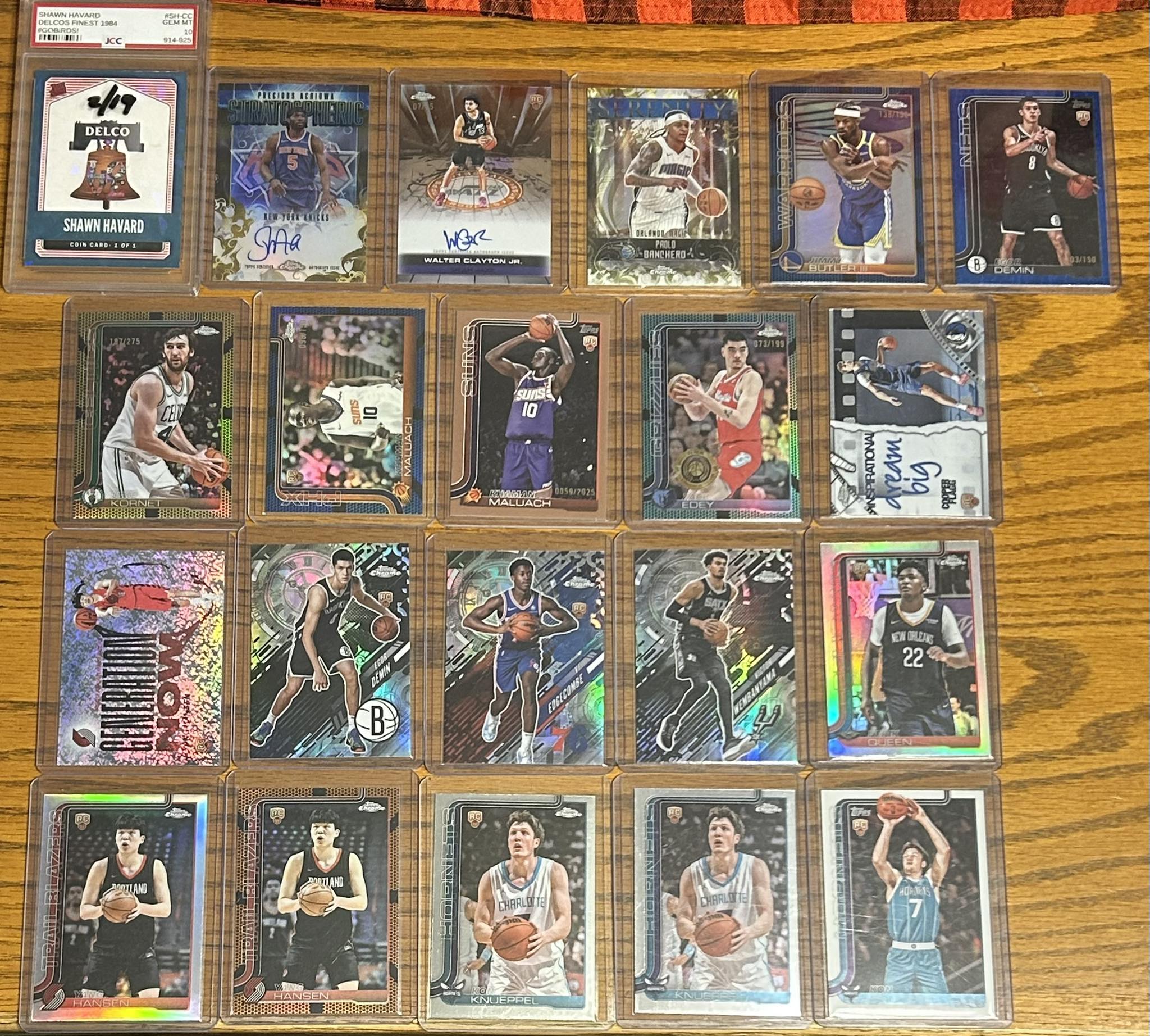 Trading topps chrome basketball cards