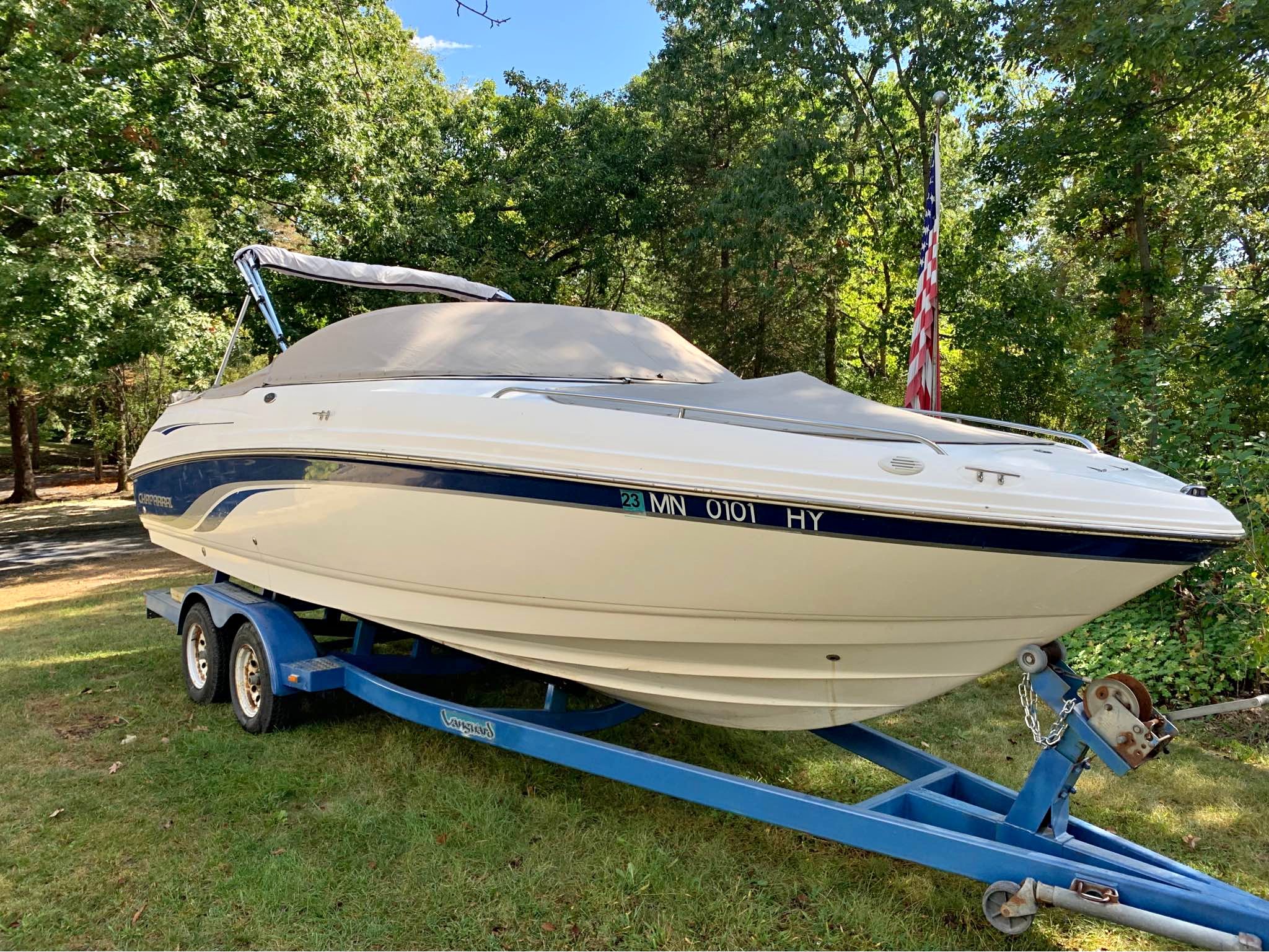 2000 Chapparal 230 ssi bow rider boat 23ft