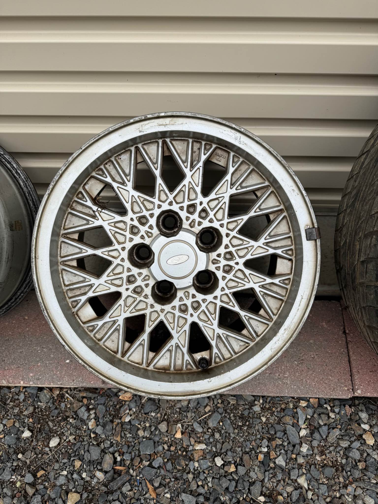 Ford Snowflake Wheels 15x7 - Car Wheels, Tires & Parts - Yarrawonga ...