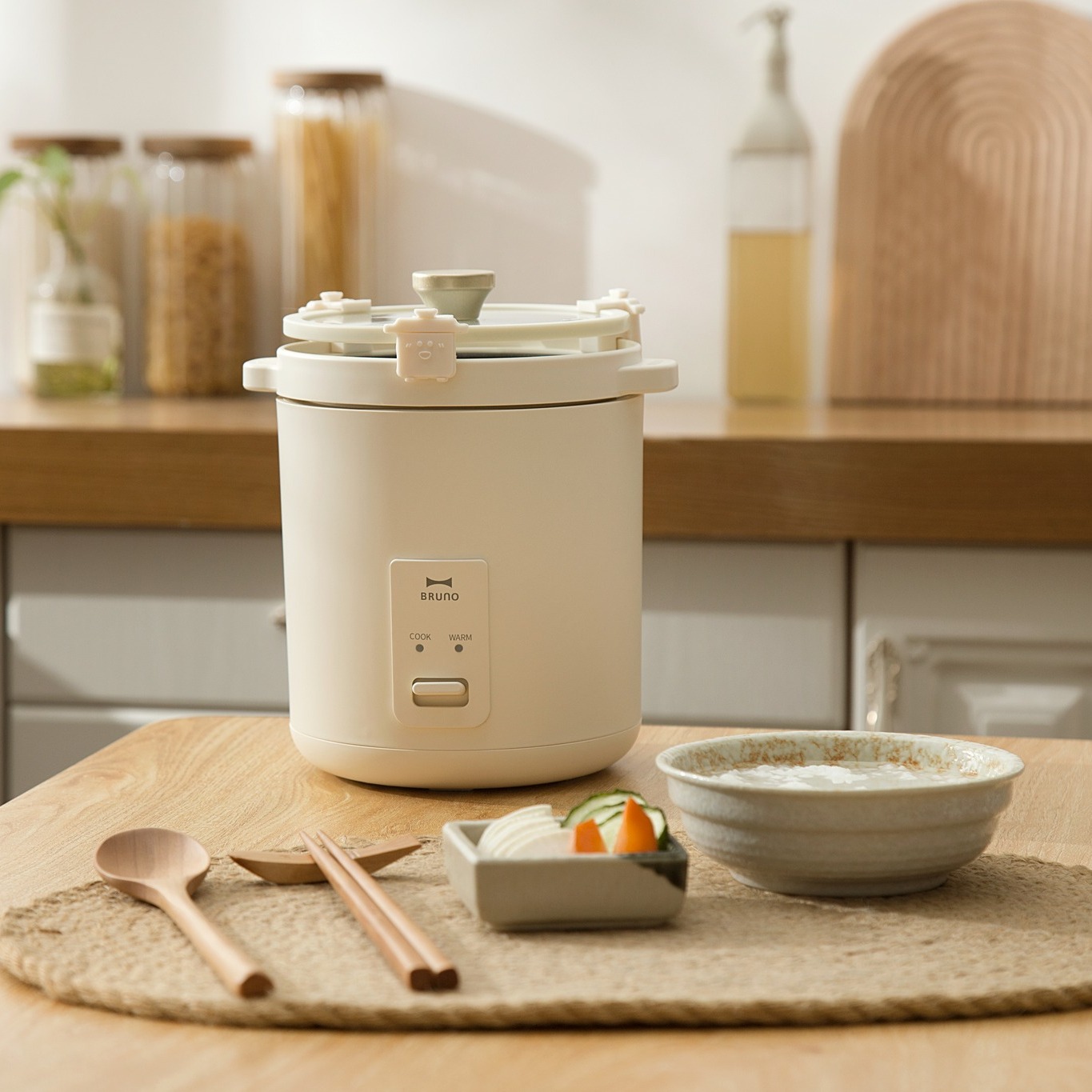 BRUNO Singapore - Monitor cooking easily with the Compact...