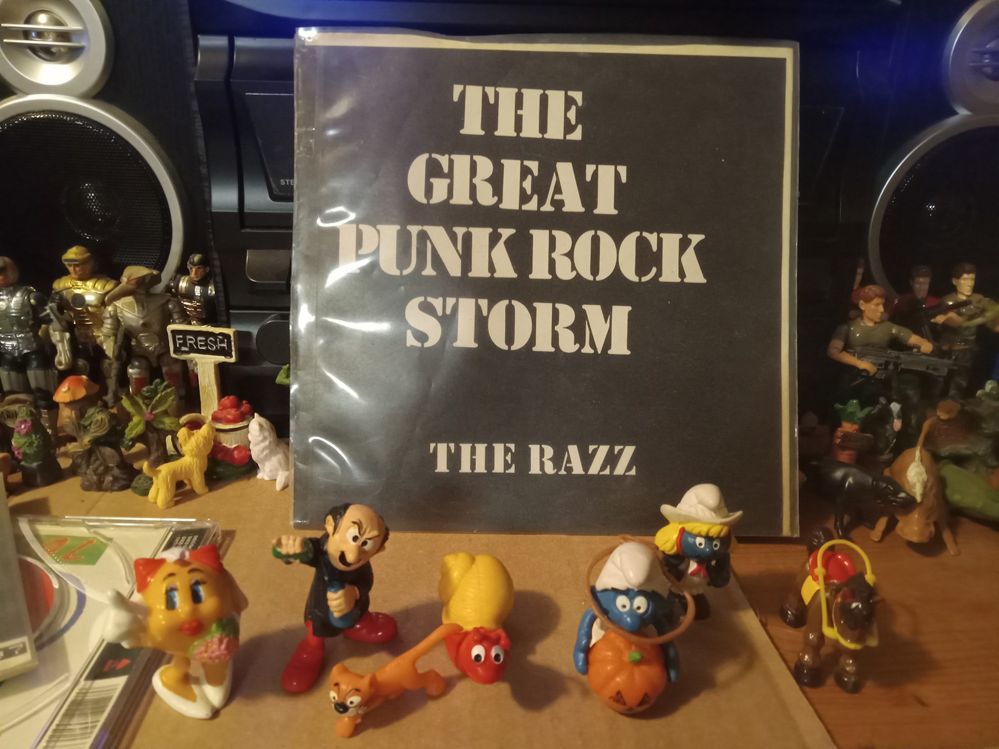 RAZAR - stamp out disco 7インチ oz punk Razar - Stamp out Disco Incredible rare Punk 7