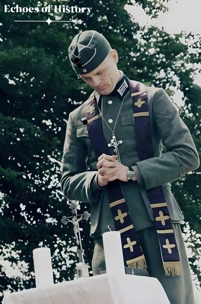 CH Inam - A German chaplain offers a prayer on the Eastern Front ...