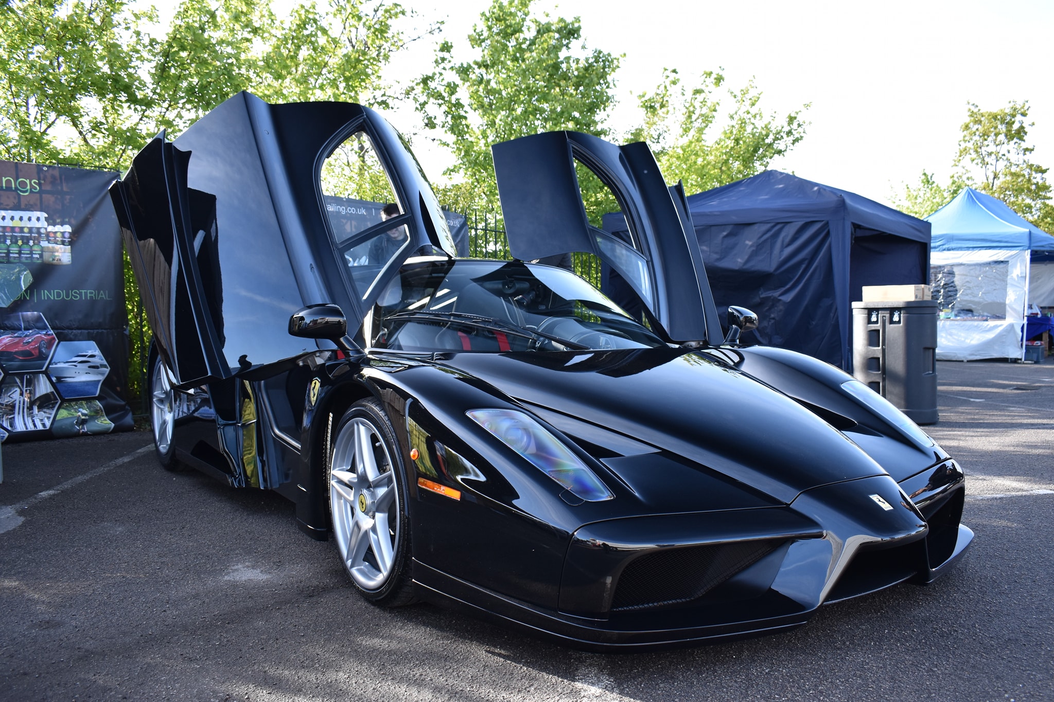 A beautiful black Ferrari Enzo!