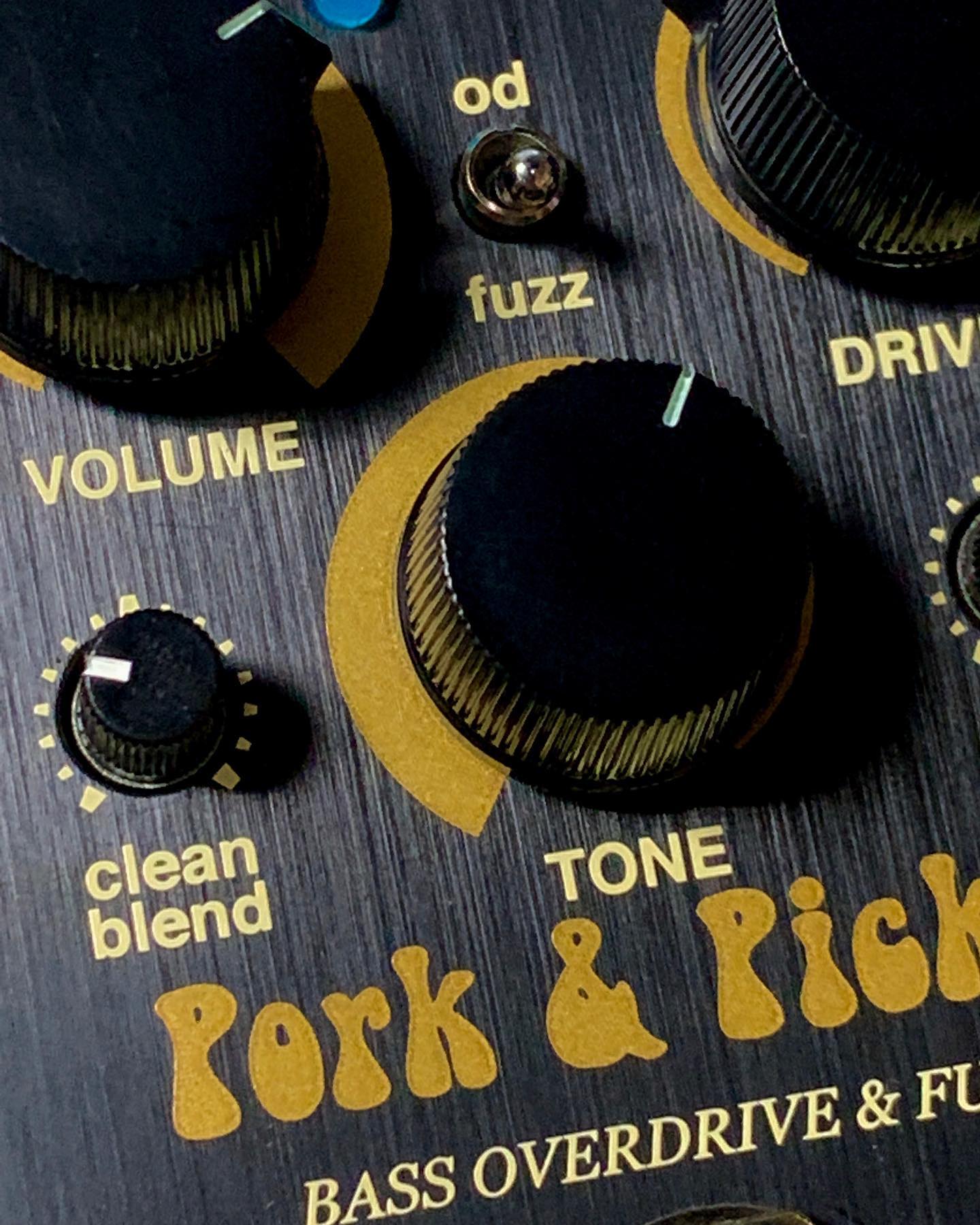 Way Huge Smalls Pork & Pickle bass overdrive and fuzz pedal