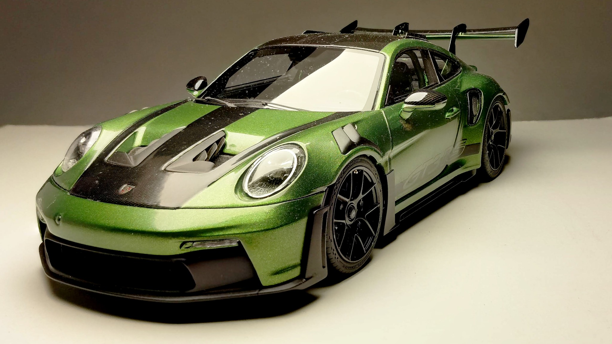 Beemax 1/24 Porsche 935 K2 model build