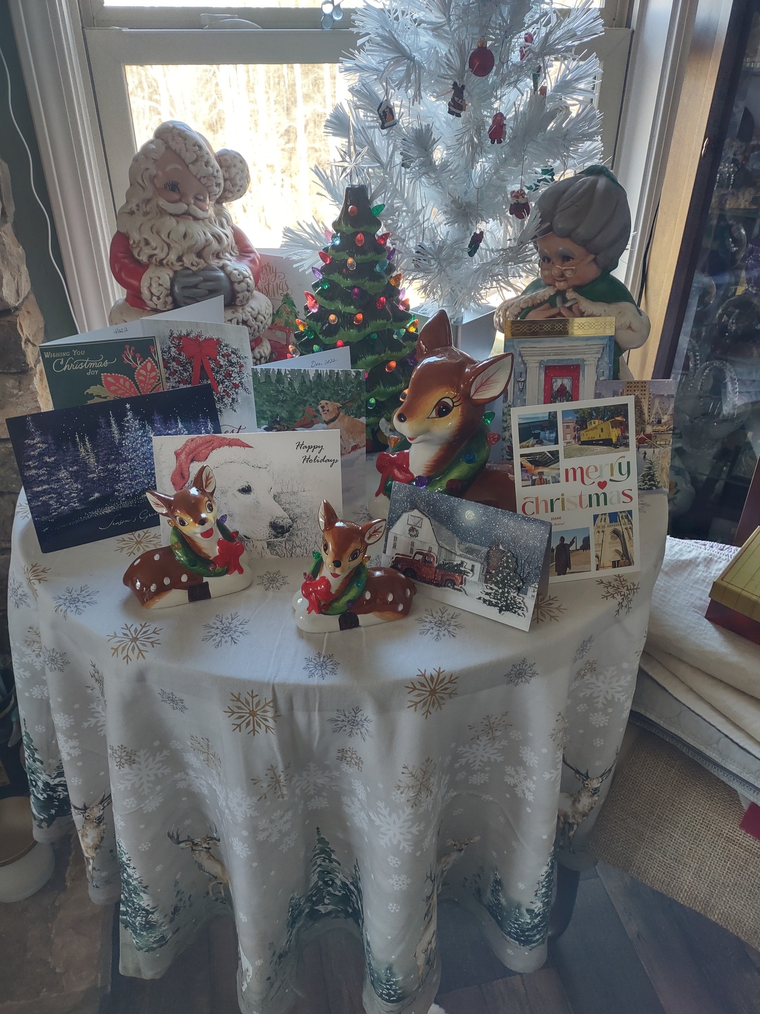 Liberace fans' annual Christmas card exchange