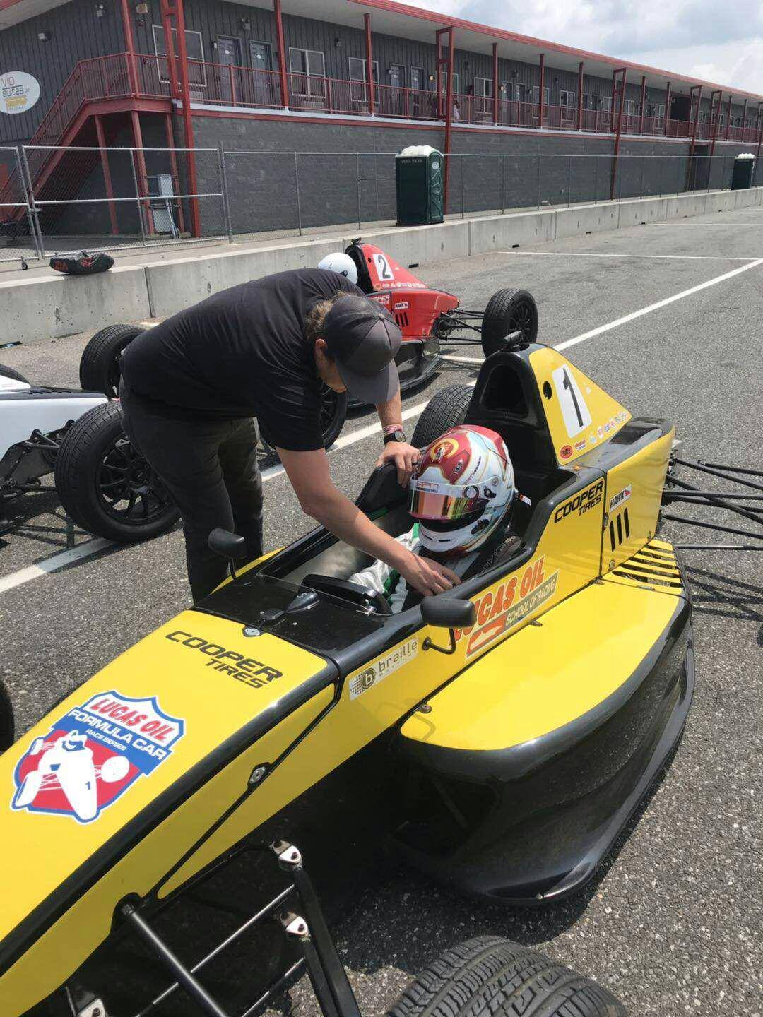 KRC小將Ethan Ho初試方程式... - KRC - Kang's Racing Company - 康仕競速 | Facebook
