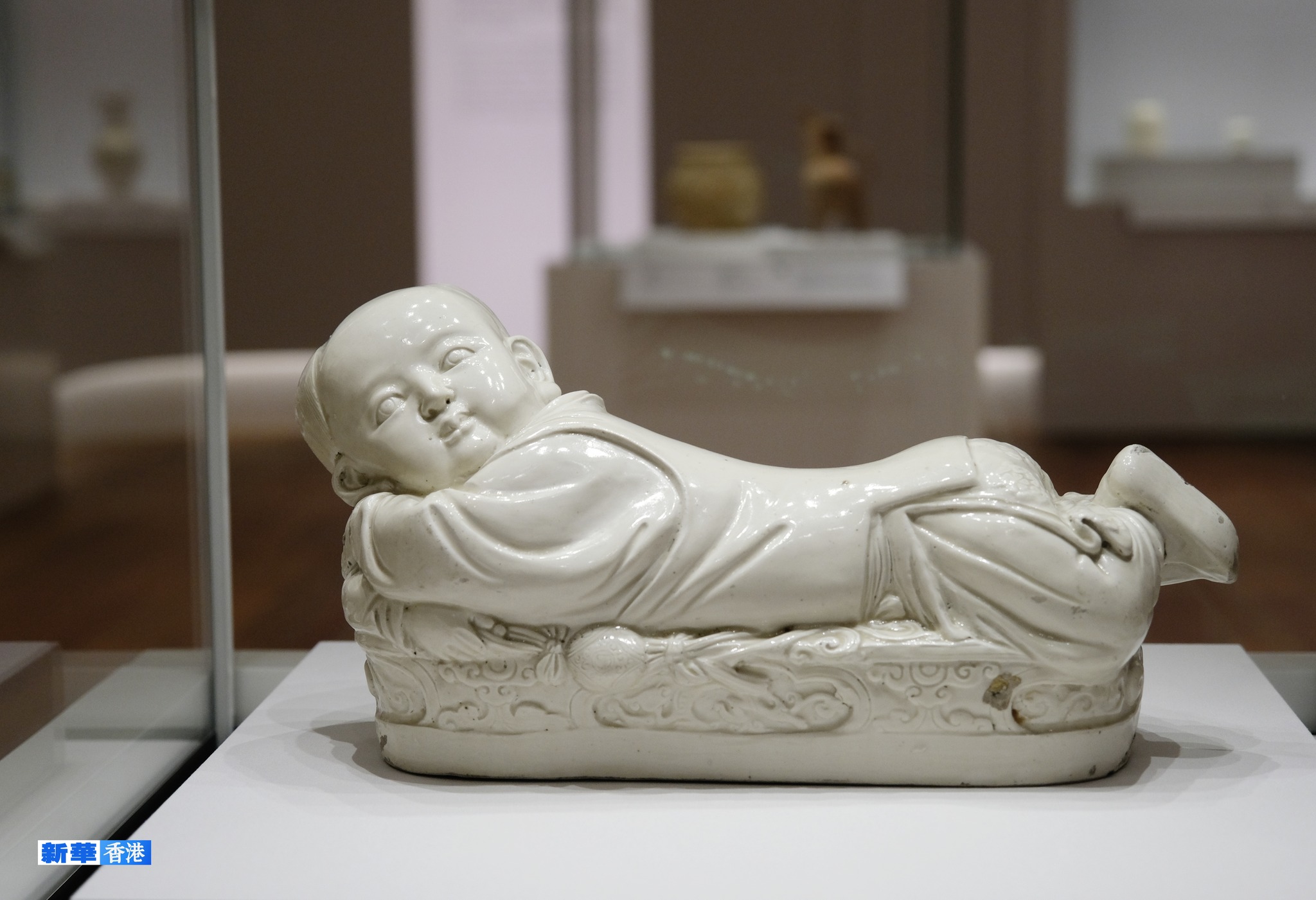 新華香港 - 【高清大圖搶先欣賞：香港故宮文化博物館即將展出的故宮博物院藏品】香港故宮文化博物館將於7月2日向公眾開放... | Facebook