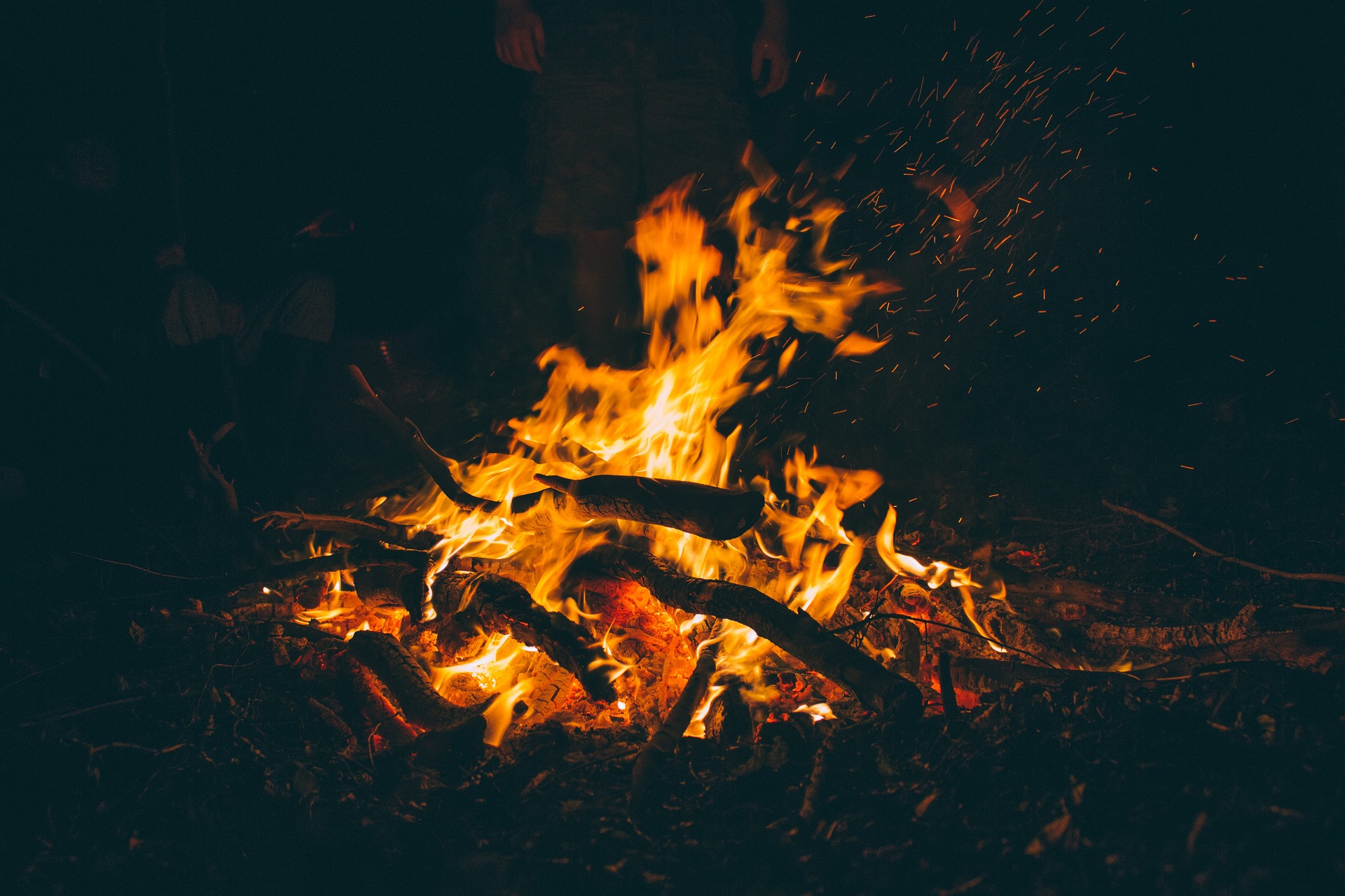 Bedford Borough Council - If you are setting up a bonfire please check ...